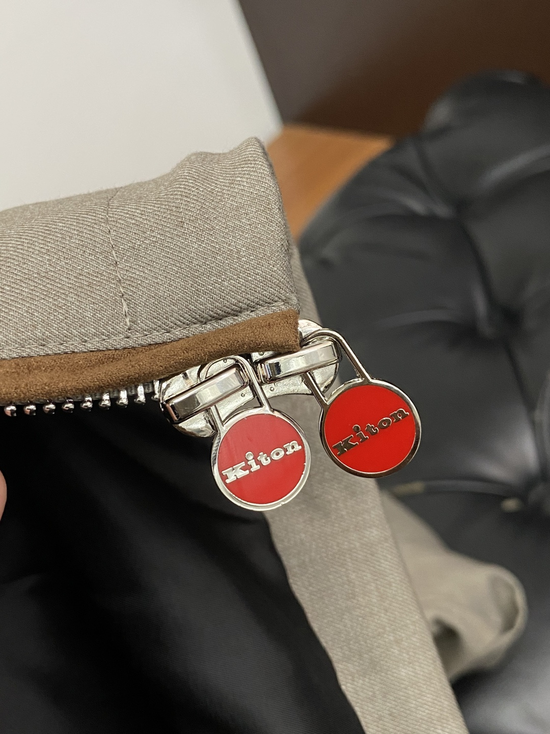  lP🆕 诺悠翩雅 2025年秋冬新款 官网 高端原厂代工出品，
官方经典王牌单品！最新夹克外套 多明星