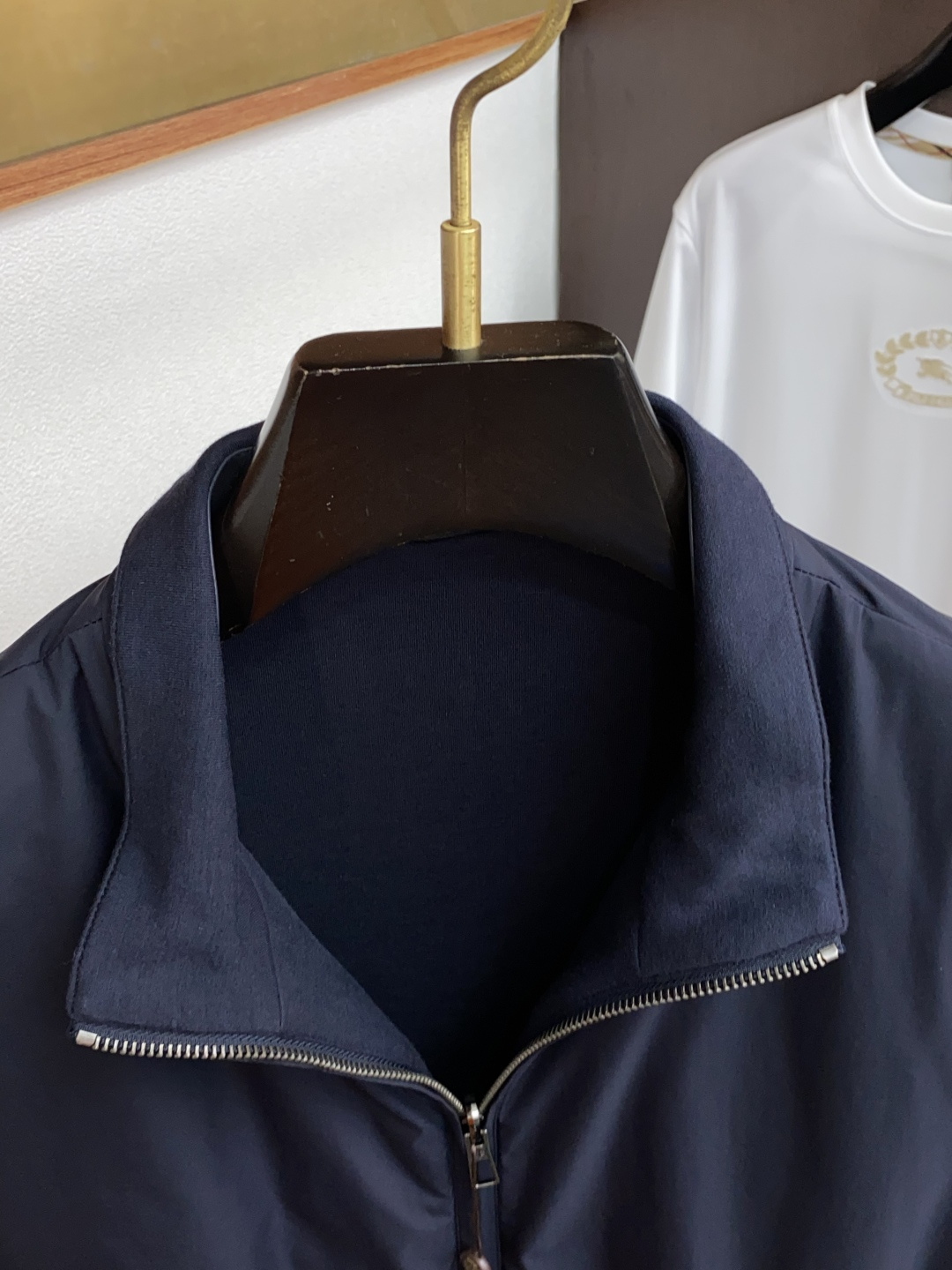  lP🆕 诺悠翩雅 柜台同步热售双面马甲。 四面弹力材质，顶级面料做工，体验独家奢华质感，细腻的丝滑绸缎