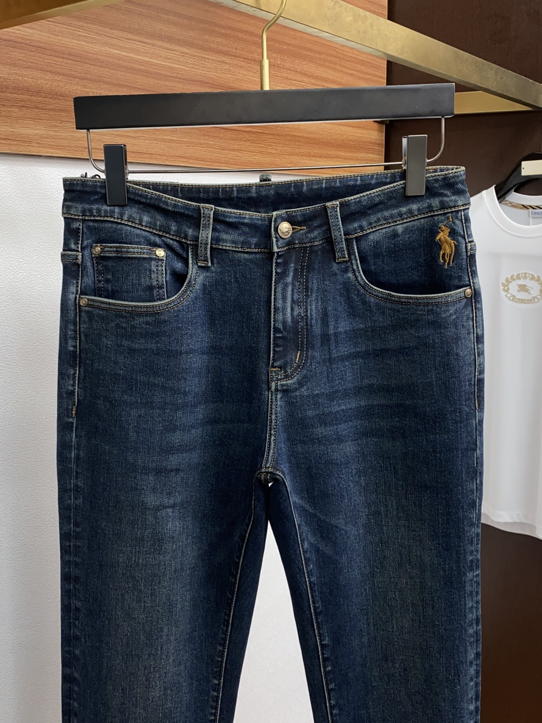  TF 25ss秋冬 新款 男士小直筒原单 牛仔裤 秋冬新款超柔软，弹力面料，复杂的手工艺叠加，任何一个