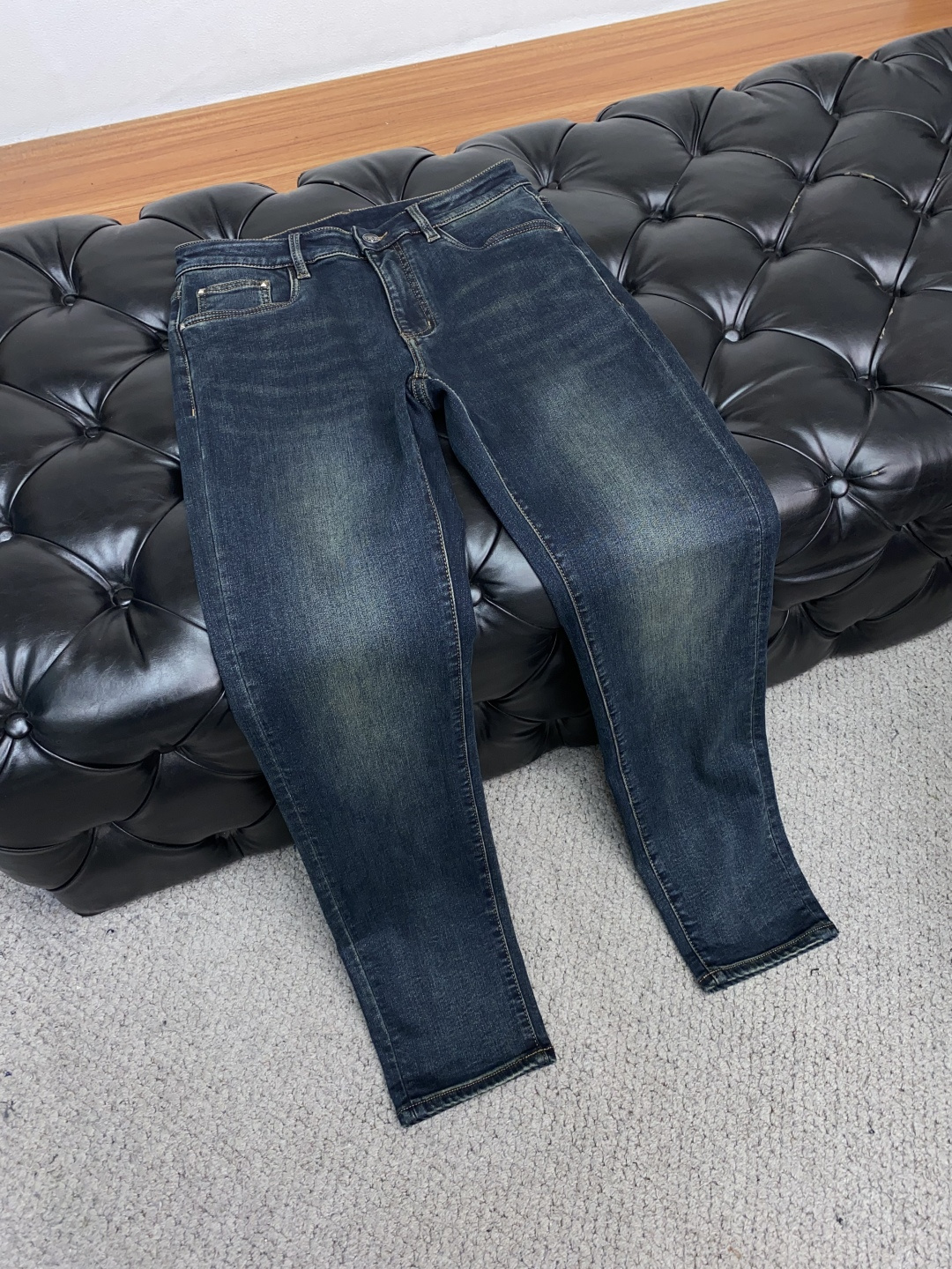  VT 25ss秋冬 新款 男士小直筒原单 牛仔裤 秋冬新款超柔软，弹力面料，复杂的手工艺叠加，任何一个