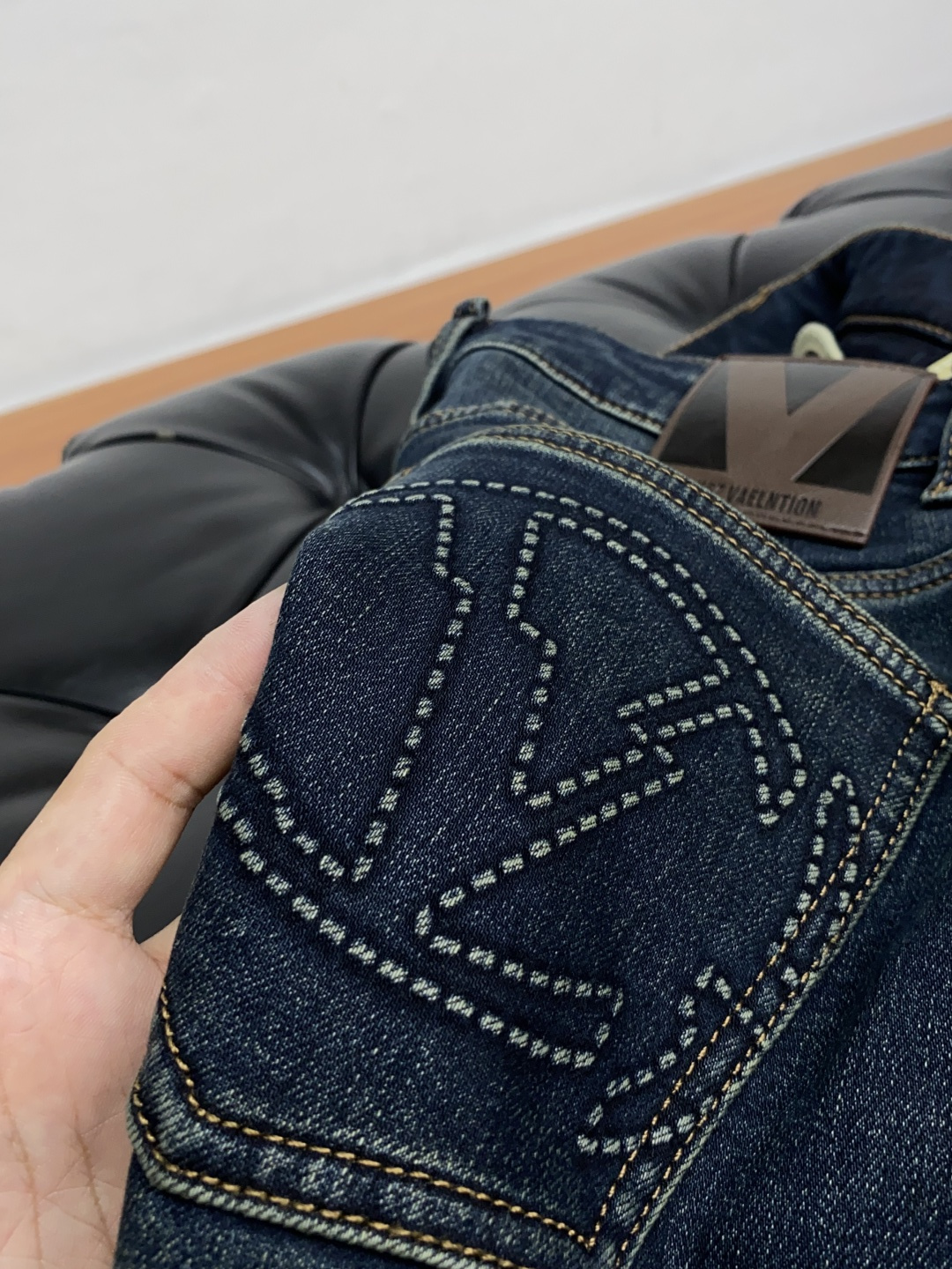  VT 25ss秋冬 新款 男士小直筒原单 牛仔裤 秋冬新款超柔软，弹力面料，复杂的手工艺叠加，任何一个