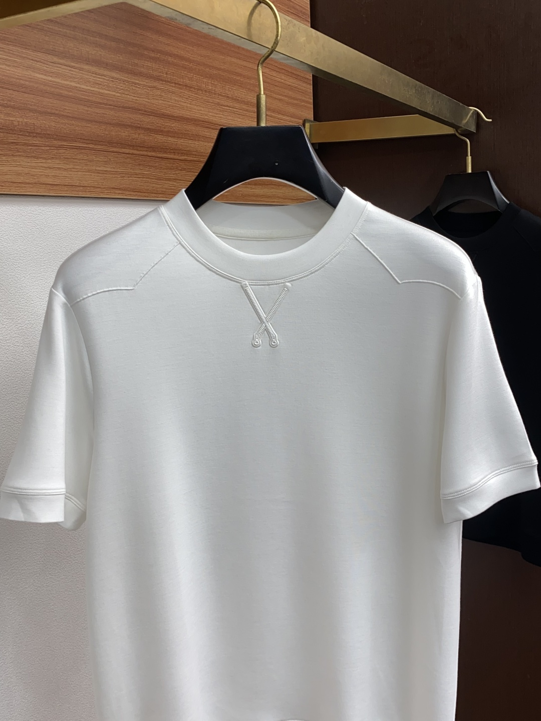  杰尼亚 2025秋冬专柜新款 时尚休闲打底衫短袖T恤，精选莫代尔空气棉 精致原版logo打造，舒适性与