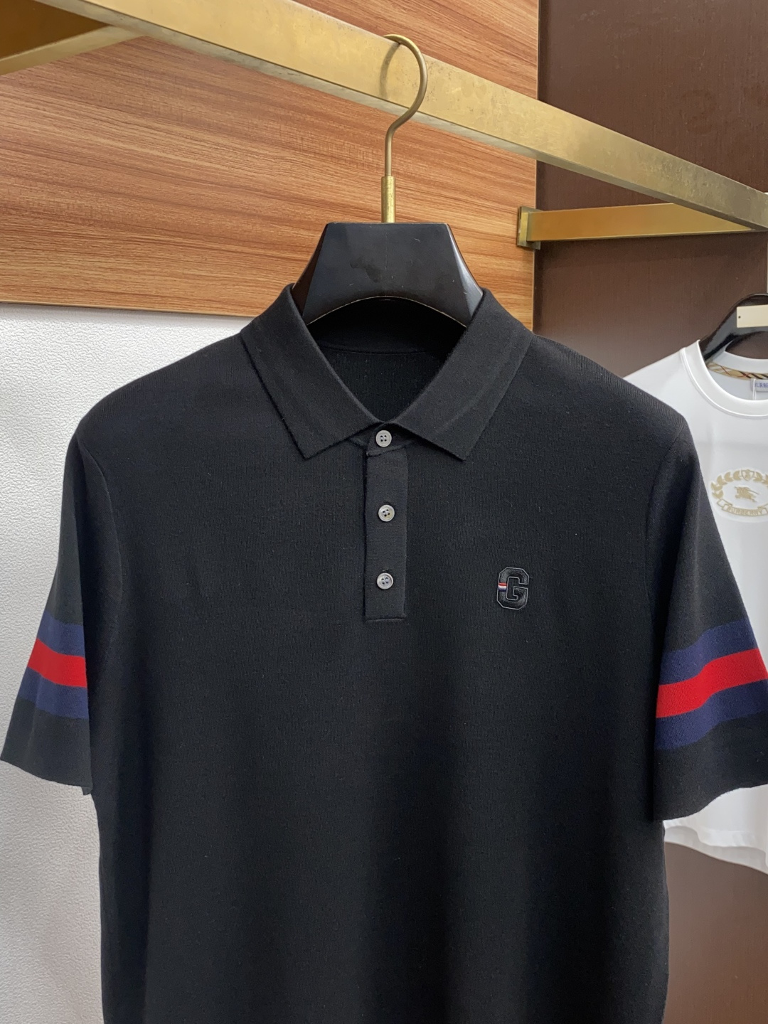  古奇 男士高端简约翻领加厚针织毛衣短袖 ，香港洋行渠道货，纯正血统品质，25年秋冬 新款，经典王牌系列