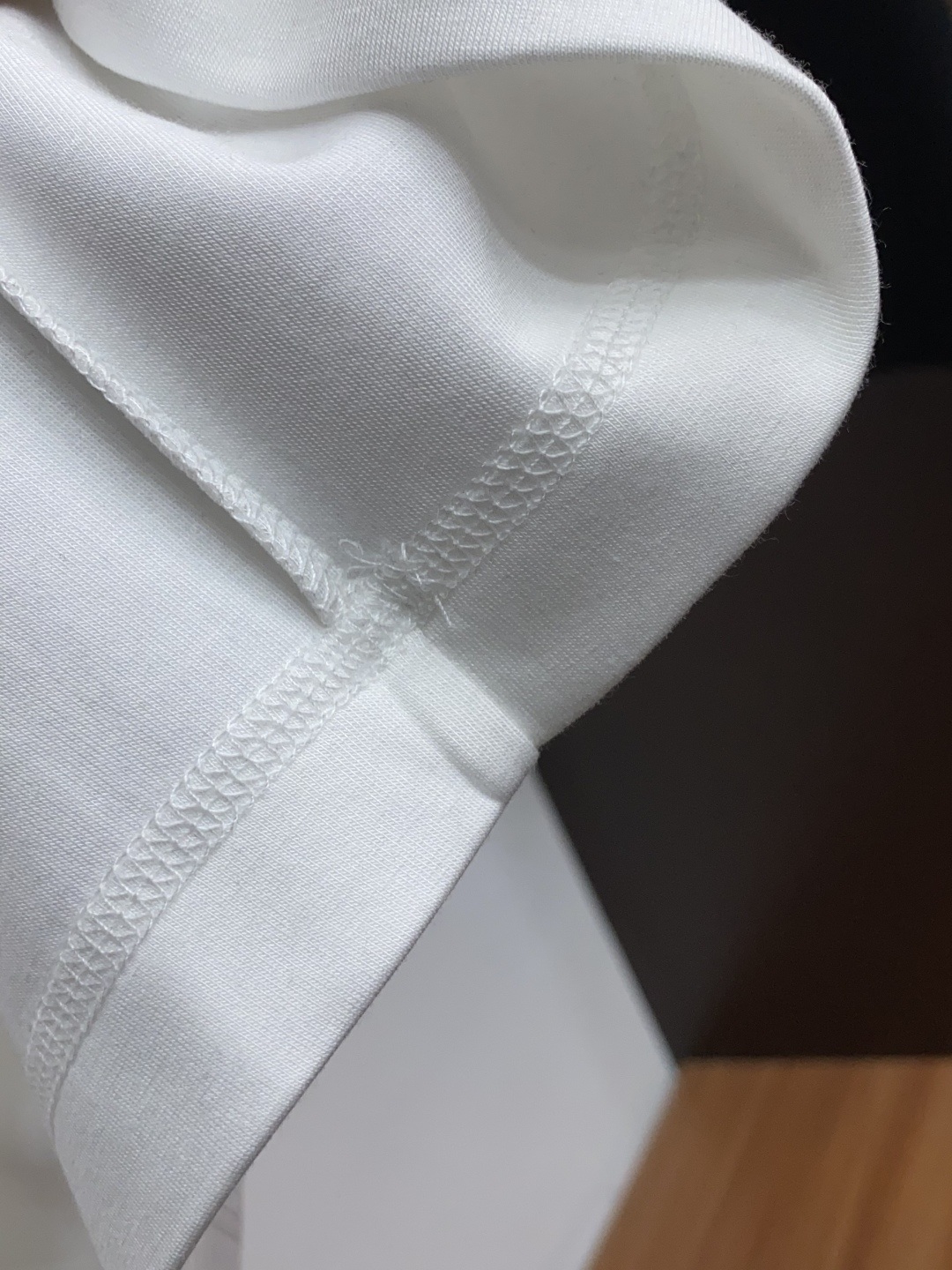  杰尼亚 2025秋冬专柜新款 时尚休闲打底衫短袖T恤，精选莫代尔空气棉 精致原版logo打造，舒适性与