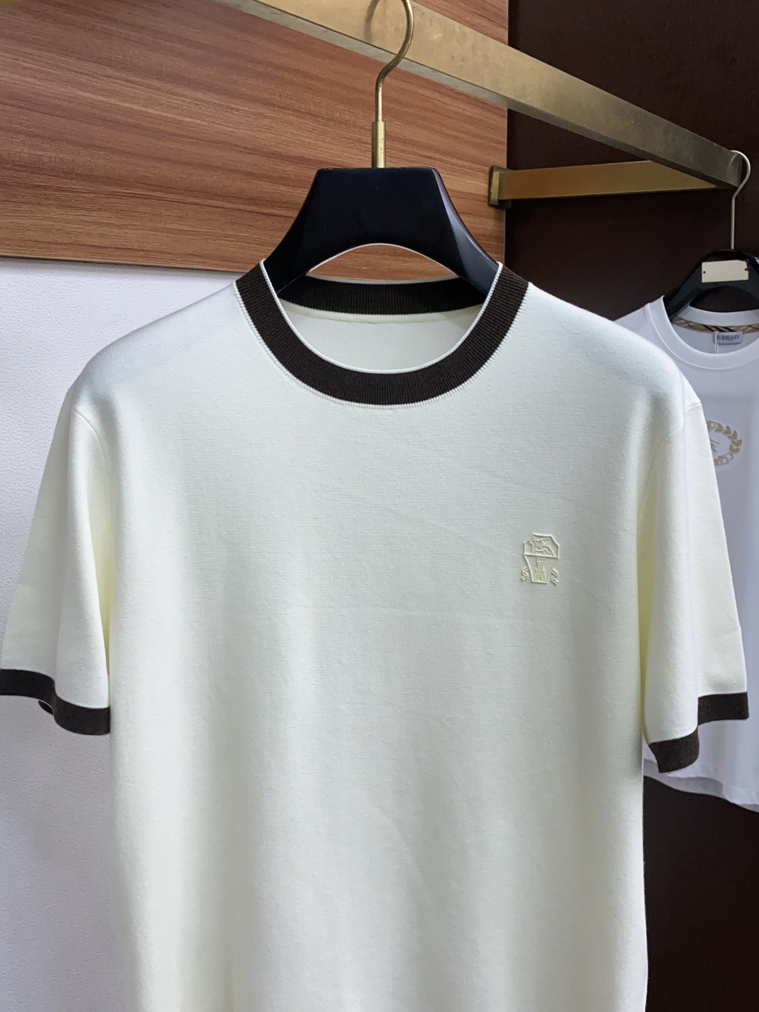  BC 男士高端简约圆领加厚针织毛衣短袖 ，香港洋行渠道货，纯正血统品质，25年秋冬 新款，经典王牌系列