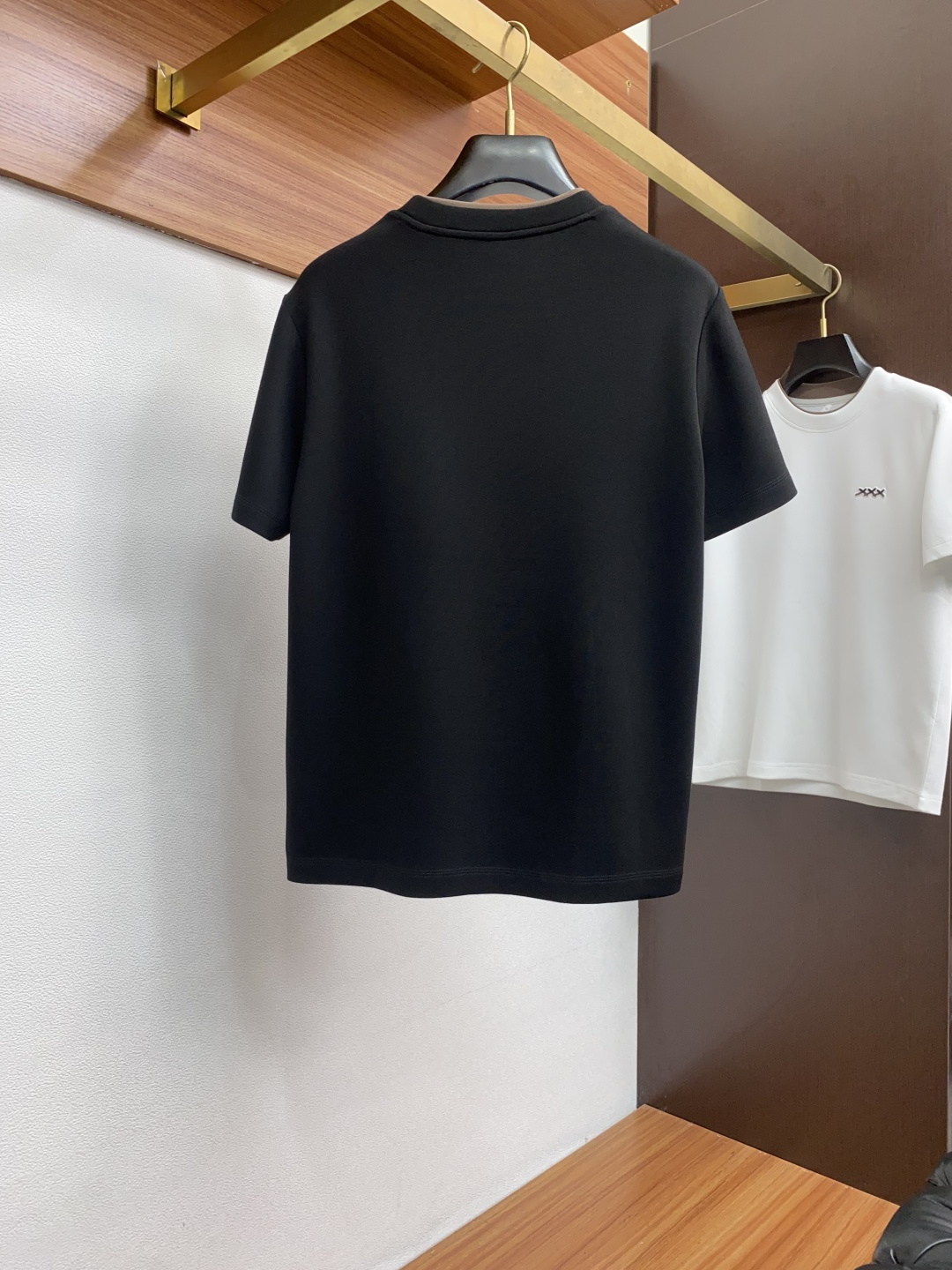  杰尼亚 2025秋冬专柜新款 时尚休闲打底衫短袖T恤，精选莫代尔空气棉 精致原版logo打造，舒适性与