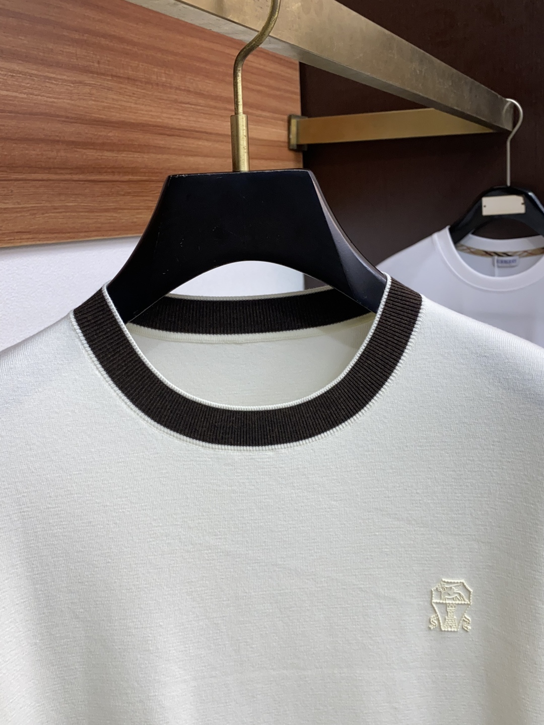  BC 男士高端简约圆领加厚针织毛衣短袖 ，香港洋行渠道货，纯正血统品质，25年秋冬 新款，经典王牌系列