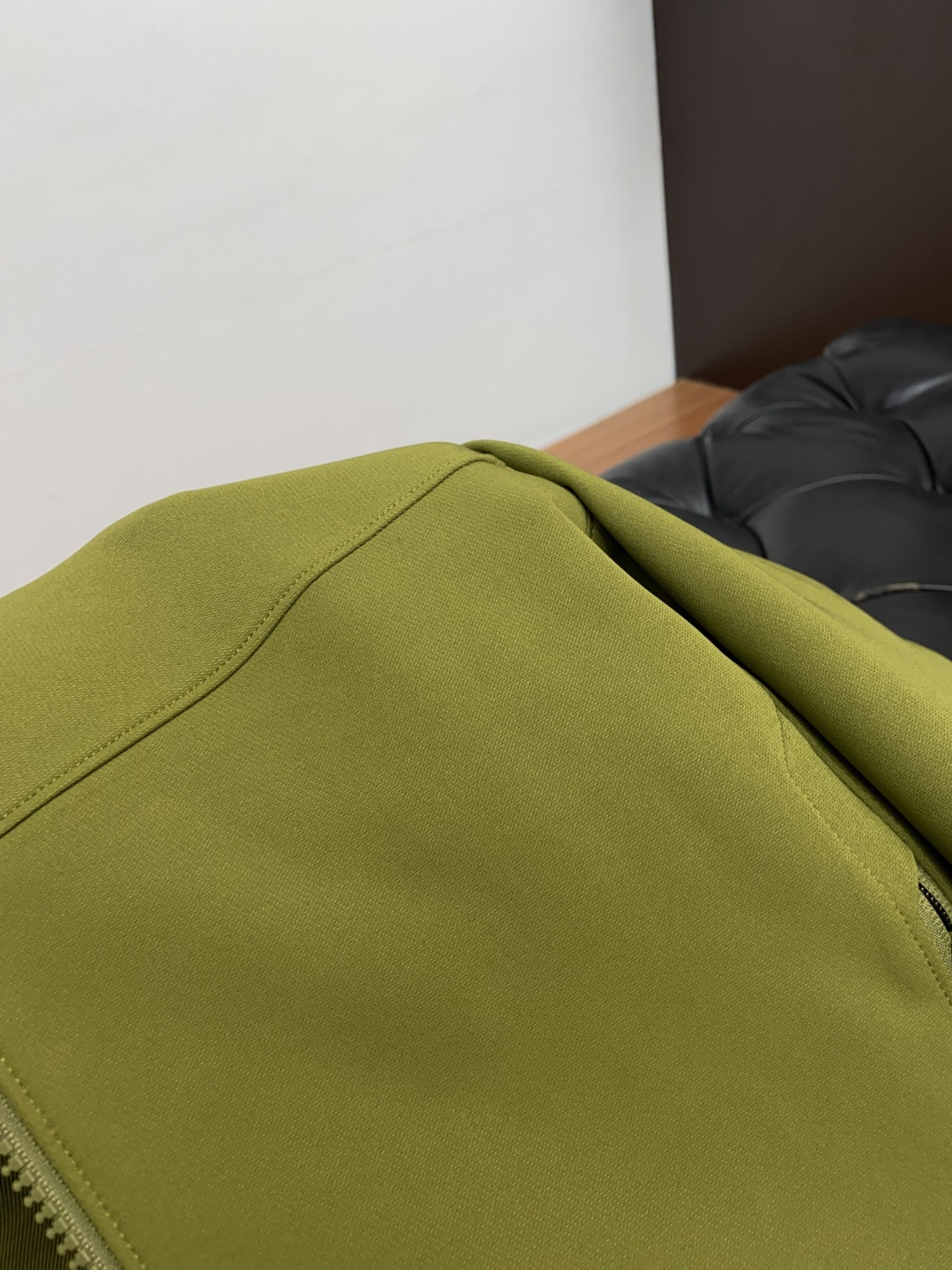 始祖鸟 官网同款，提前发售 2025ss秋冬 新款男士夹克外套，原单高端版本 专柜定制面料 透气舒适度高