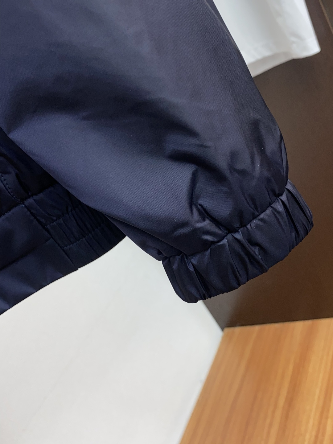  普拉达 25ss最新品 夹克外套，设计帅气有型！百搭必备单品，时尚潮牌， 轻松营造酷帅氛围感 ，高级感