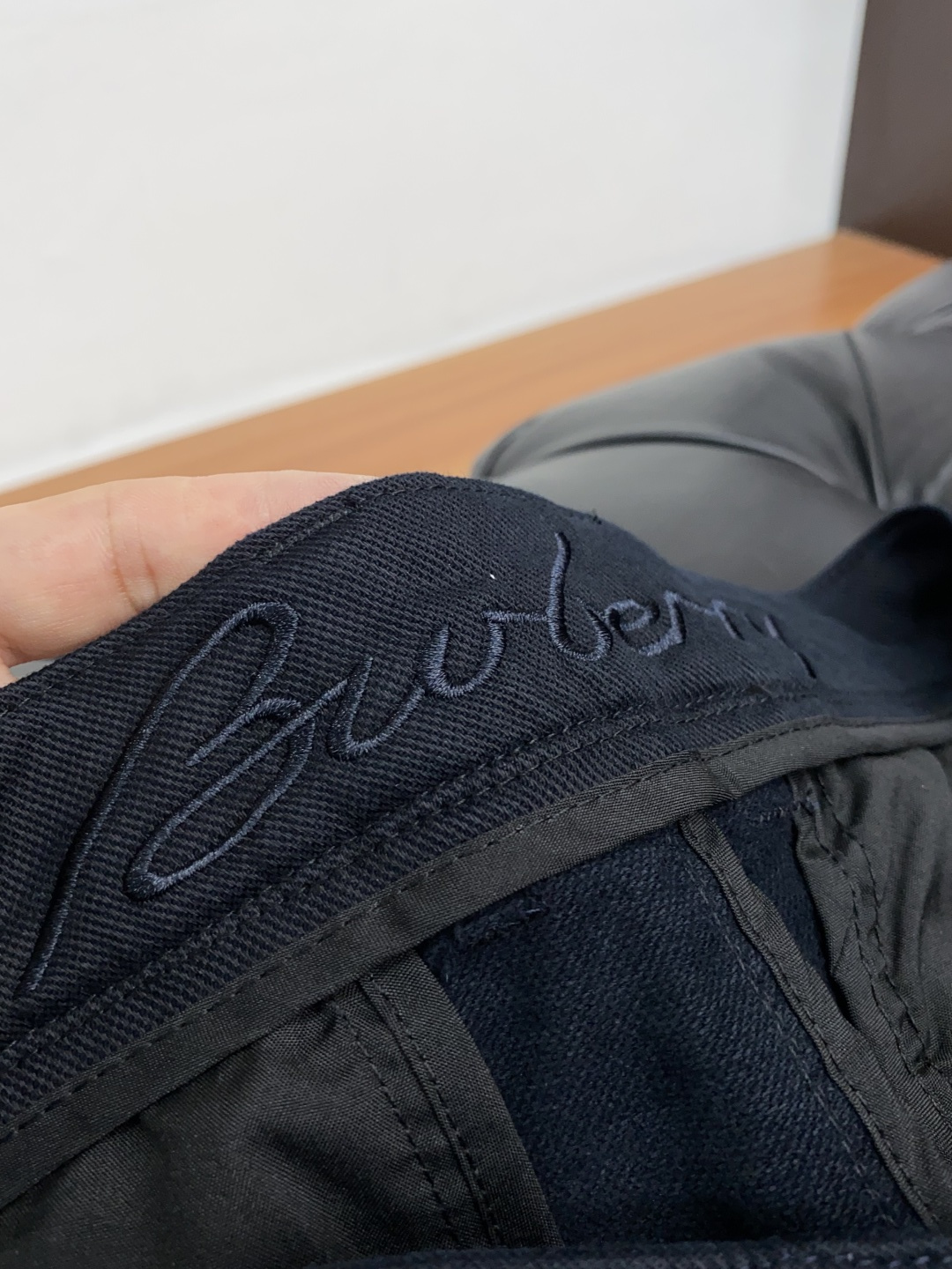 巴宝莉 2025秋冬新款男士休闲西装裤商务直筒裤型，腰头弹力（32码脚口18.5CM）定制 高弹力斜纹石