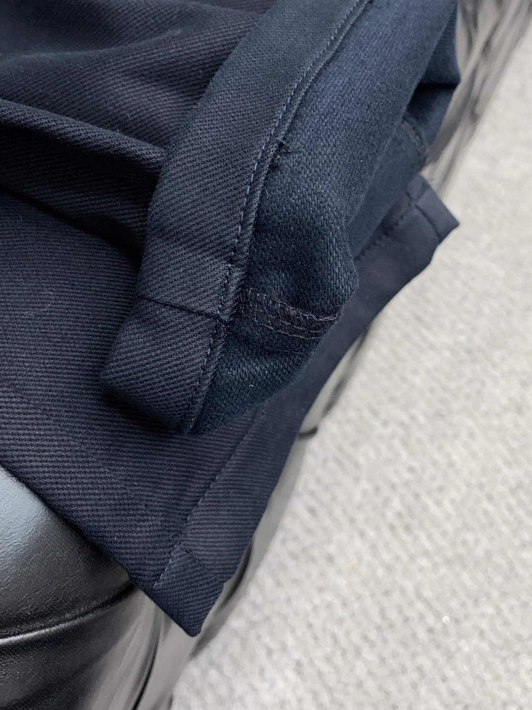 巴宝莉 2025秋冬新款男士休闲西装裤商务直筒裤型，腰头弹力（32码脚口18.5CM）定制 高弹力斜纹石