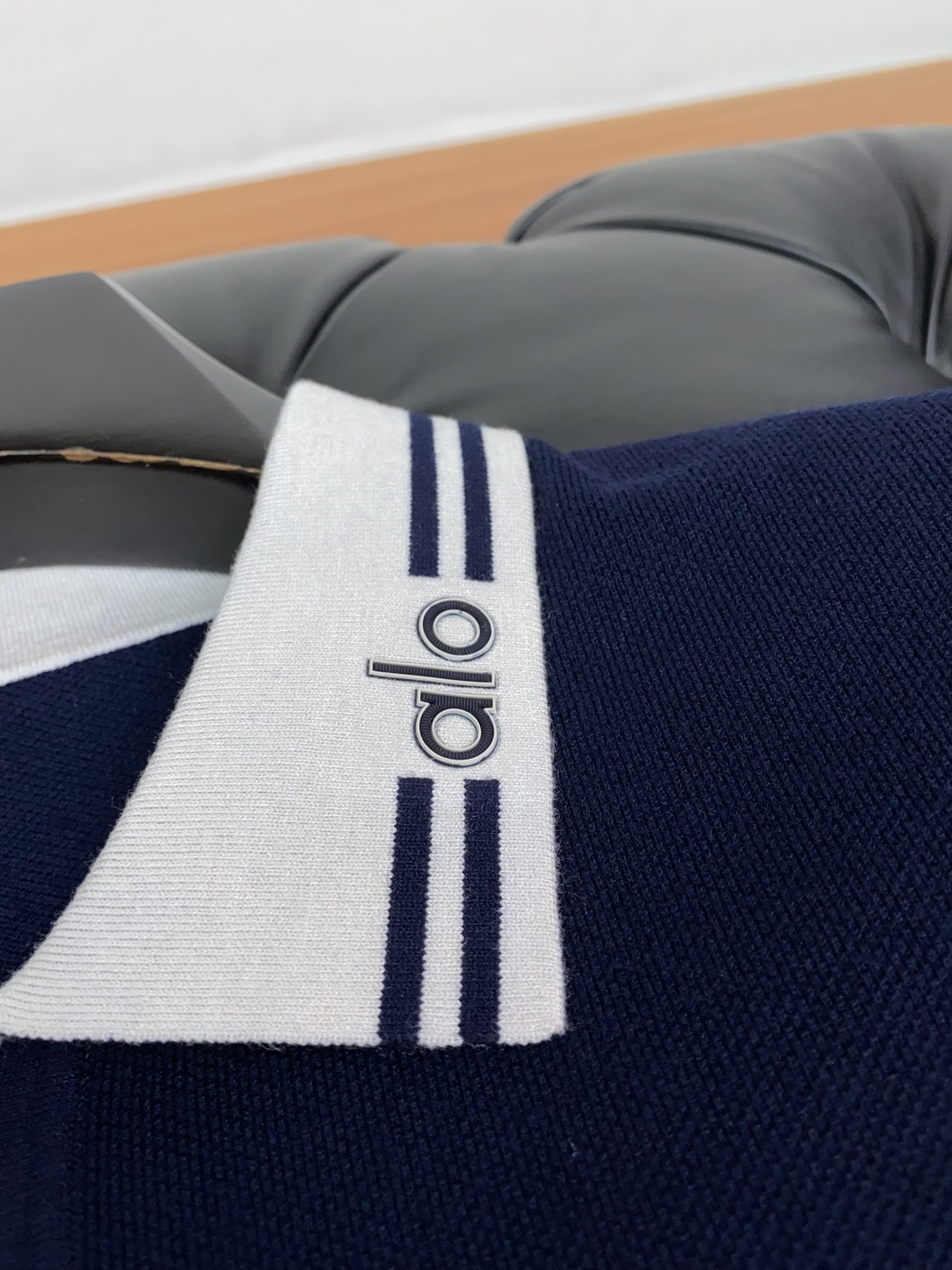  alo 男士高端简约翻领加厚针织毛衣短袖Polo衫 ，香港洋行渠道货，纯正血统品质，25年秋冬 新款，