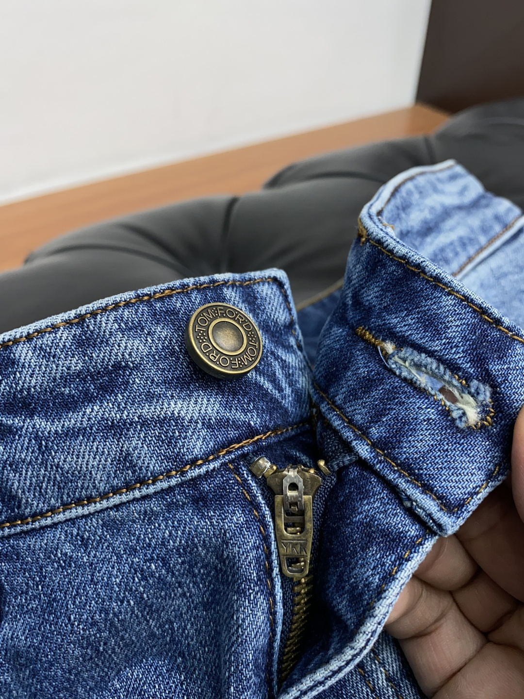  TF 25ss秋冬 新款 男士小直筒原单 牛仔裤 秋冬新款超柔软，弹力面料，复杂的手工艺叠加，任何一个