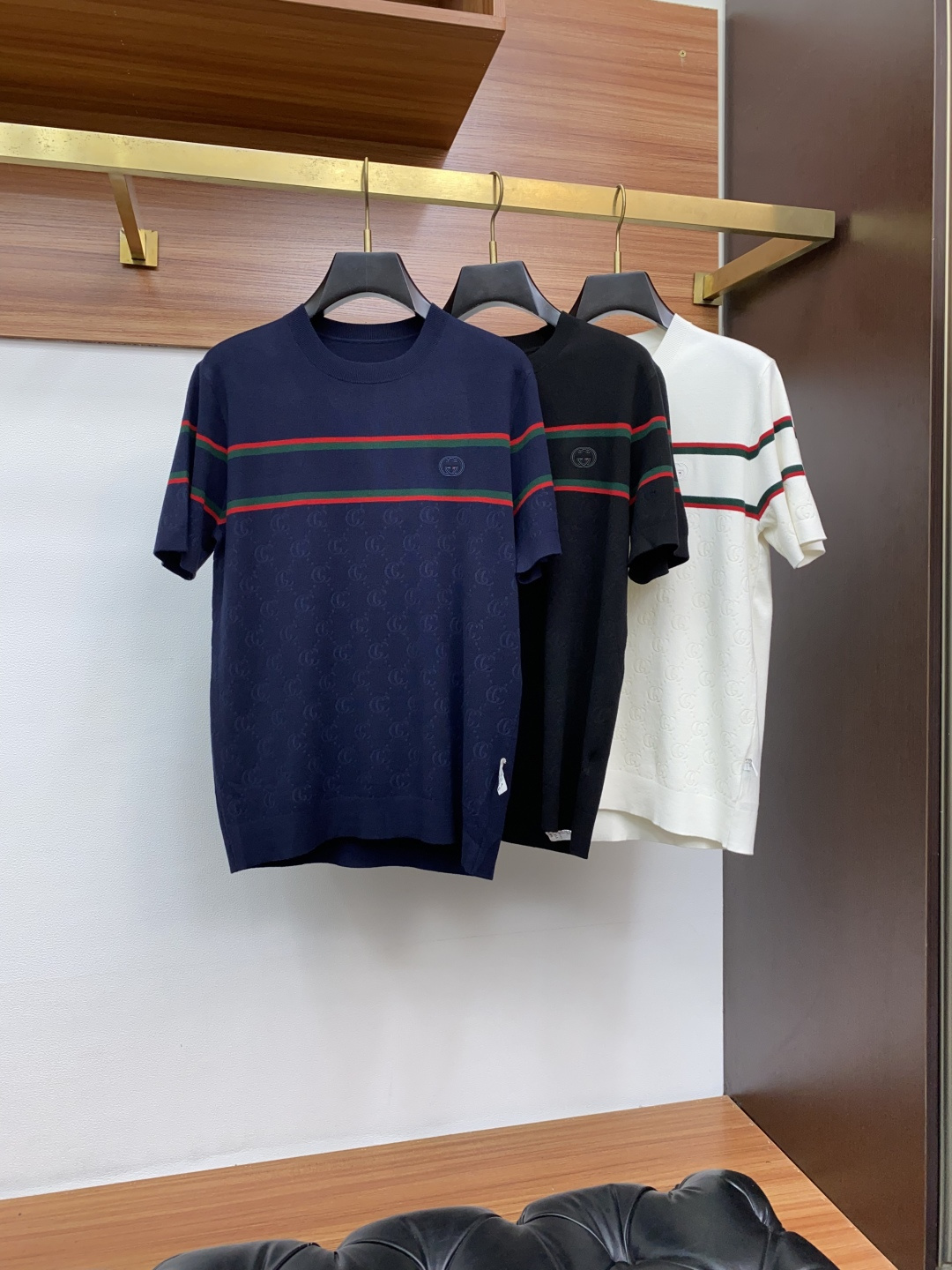  古奇 男士高端简约圆领加厚针织毛衣短袖 ，香港洋行渠道货，纯正血统品质，25年秋冬 新款，经典王牌系列