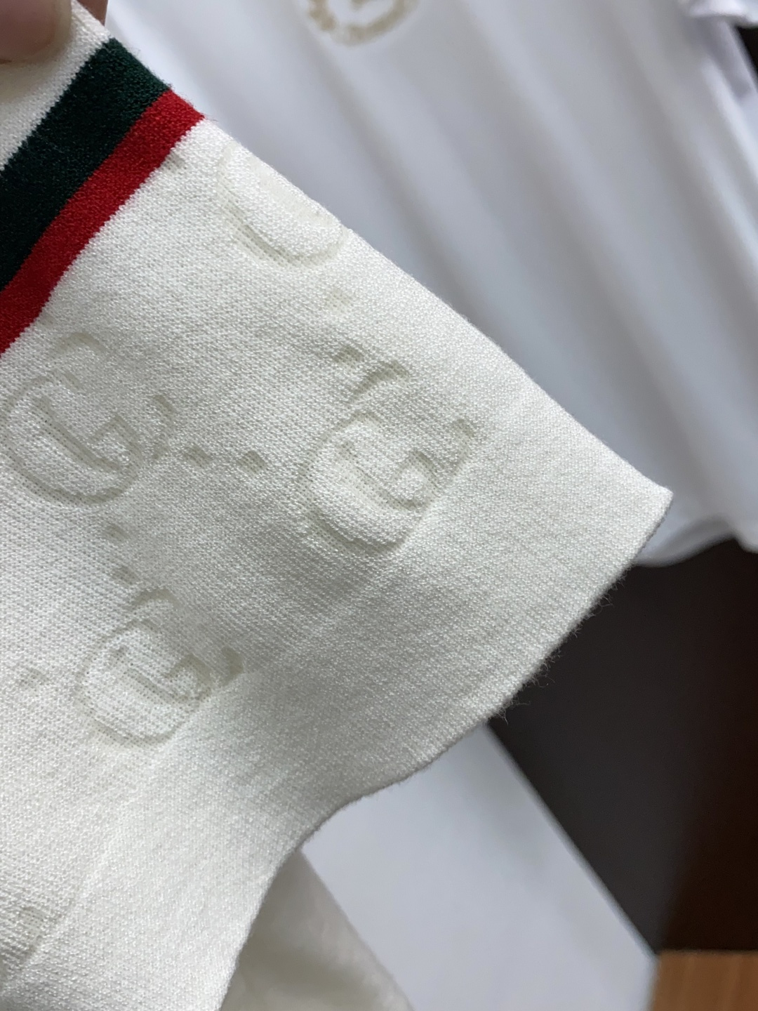 古奇 男士高端简约圆领加厚针织毛衣短袖 ，香港洋行渠道货，纯正血统品质，25年秋冬 新款，经典王牌系列！