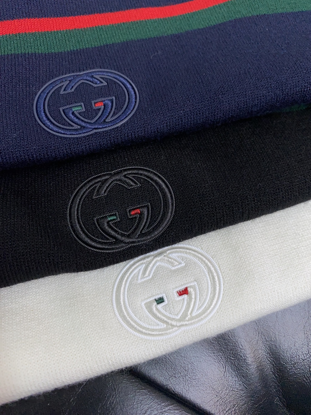  古奇 男士高端简约圆领加厚针织毛衣短袖 ，香港洋行渠道货，纯正血统品质，25年秋冬 新款，经典王牌系列