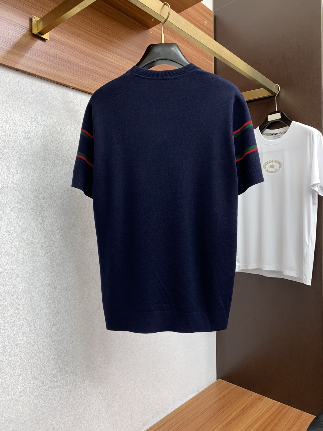  古奇 男士高端简约圆领加厚针织毛衣短袖 ，香港洋行渠道货，纯正血统品质，25年秋冬 新款，经典王牌系列