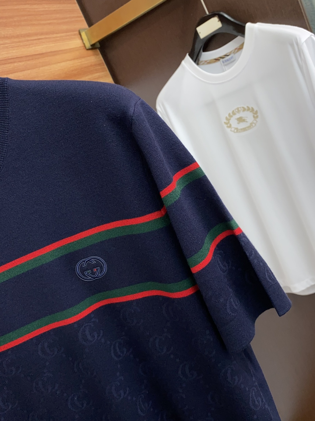  古奇 男士高端简约圆领加厚针织毛衣短袖 ，香港洋行渠道货，纯正血统品质，25年秋冬 新款，经典王牌系列