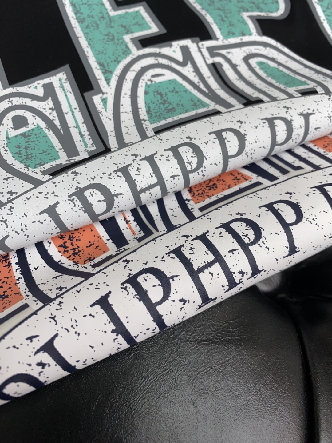  PP 系列 VIP高级定制 2025新款短袖  百搭款式 任何人都可以轻松驾驭 面料全订制工艺 高定一