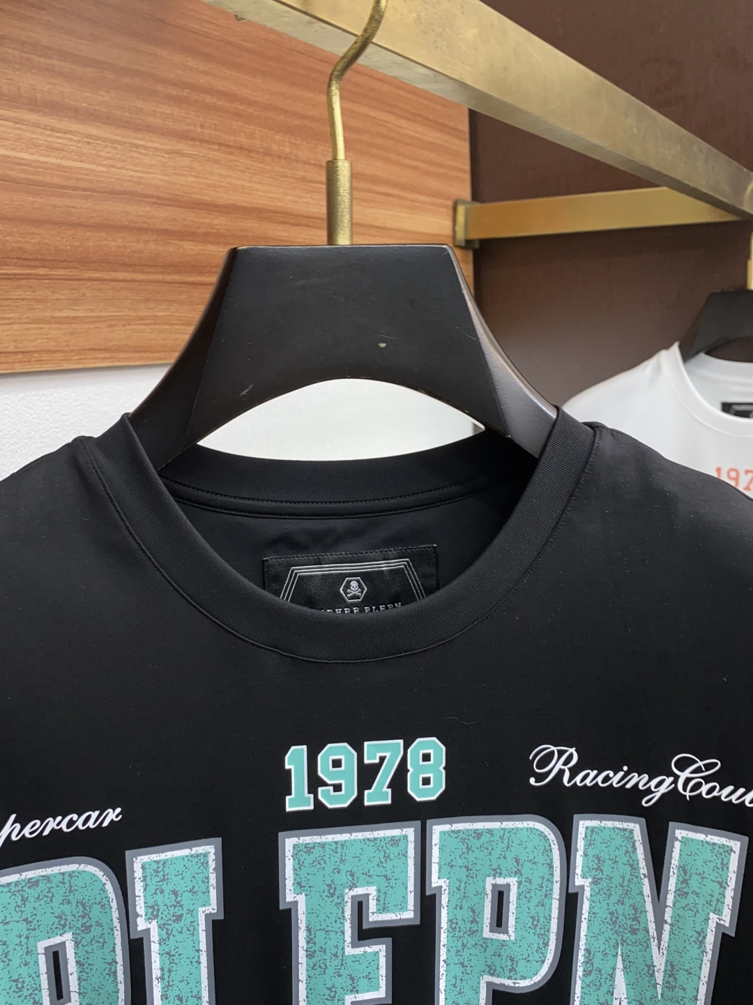  PP 系列 VIP高级定制 2025新款短袖  百搭款式 任何人都可以轻松驾驭 面料全订制工艺 高定一