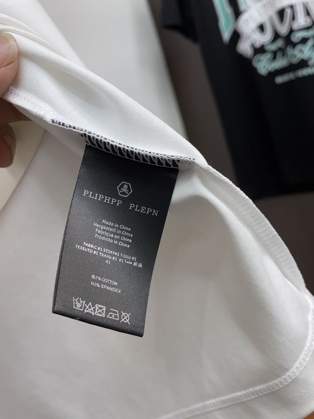  PP 系列 VIP高级定制 2025新款短袖  百搭款式 任何人都可以轻松驾驭 面料全订制工艺 高定一