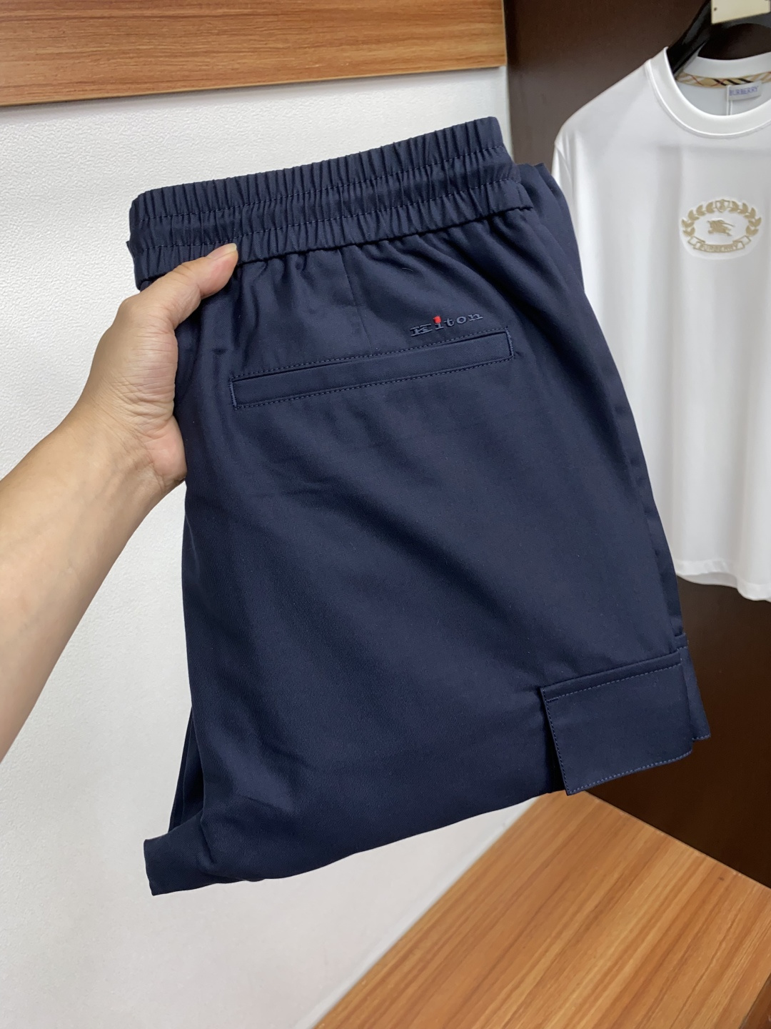 kiton 2025SS早秋 新品 原单男士休闲裤 每季必出的类型，无需质疑的热卖王牌单品，符合四季最佳