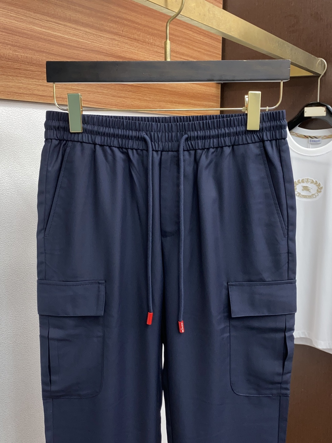 kiton 2025SS早秋 新品 原单男士休闲裤 每季必出的类型，无需质疑的热卖王牌单品，符合四季最佳