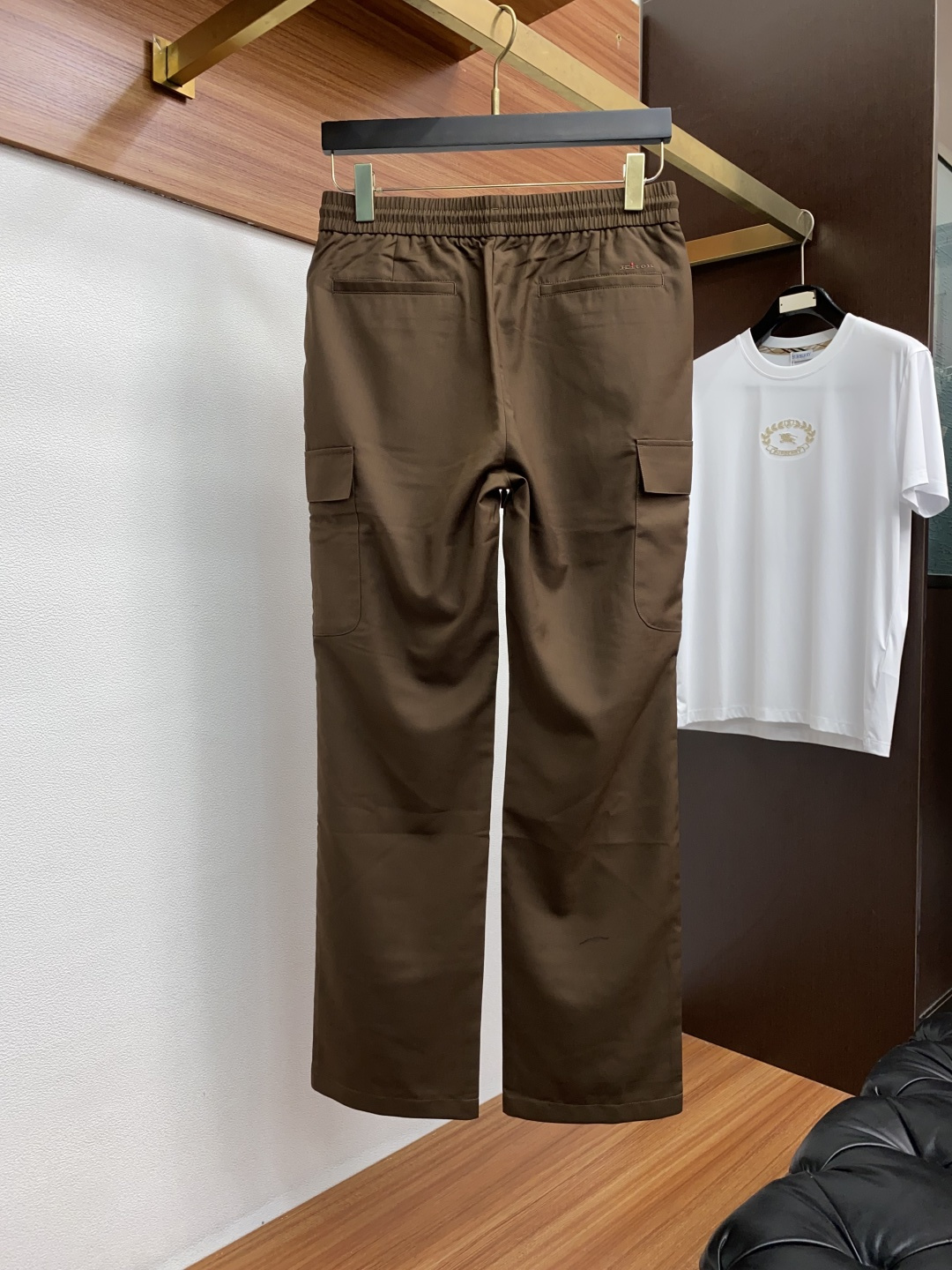 kiton2025SS早秋 新品 原单男士休闲裤 每季必出的类型，无需质疑的热卖王牌单品，符合四季最佳的