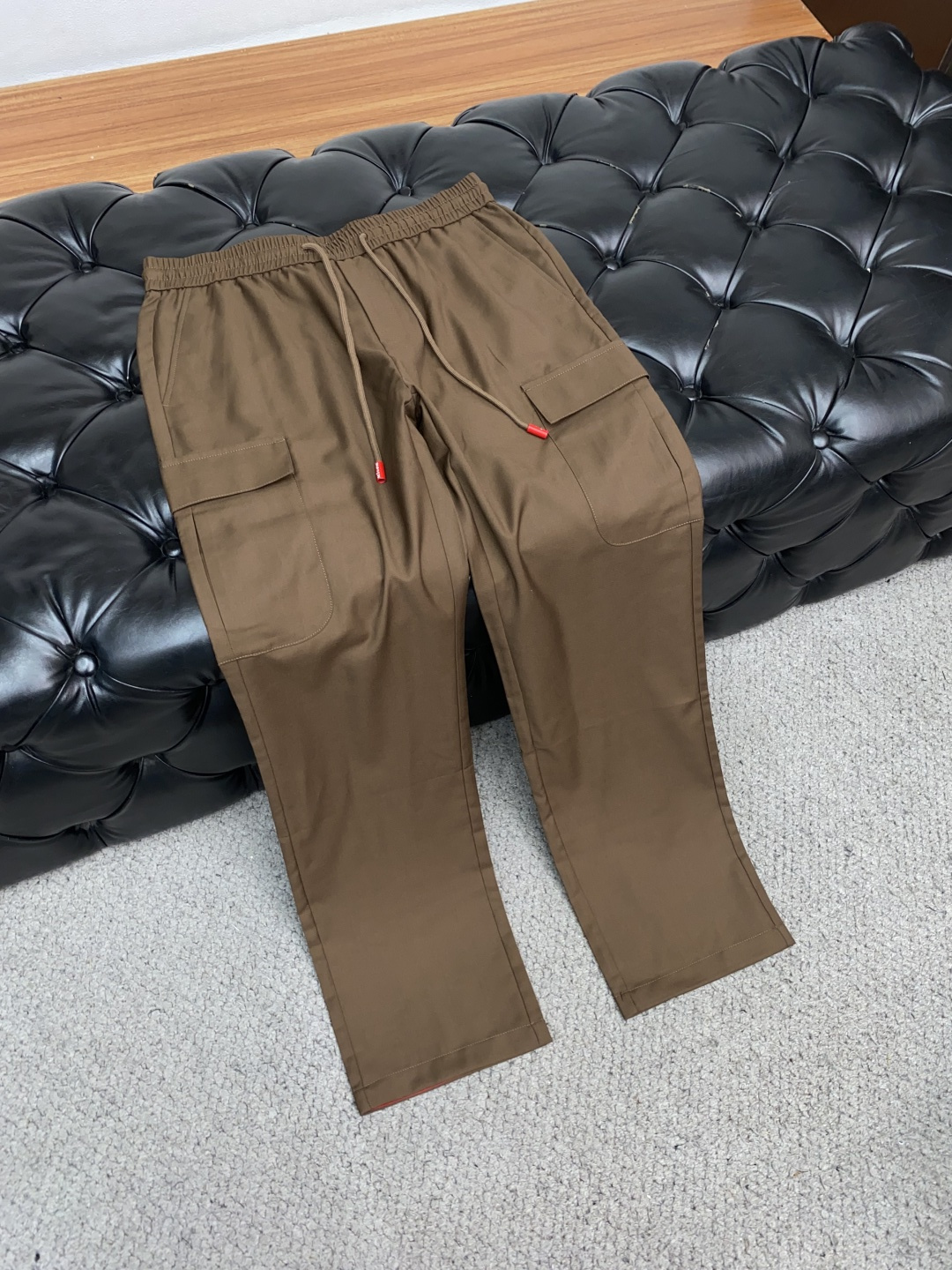 kiton2025SS早秋 新品 原单男士休闲裤 每季必出的类型，无需质疑的热卖王牌单品，符合四季最佳的