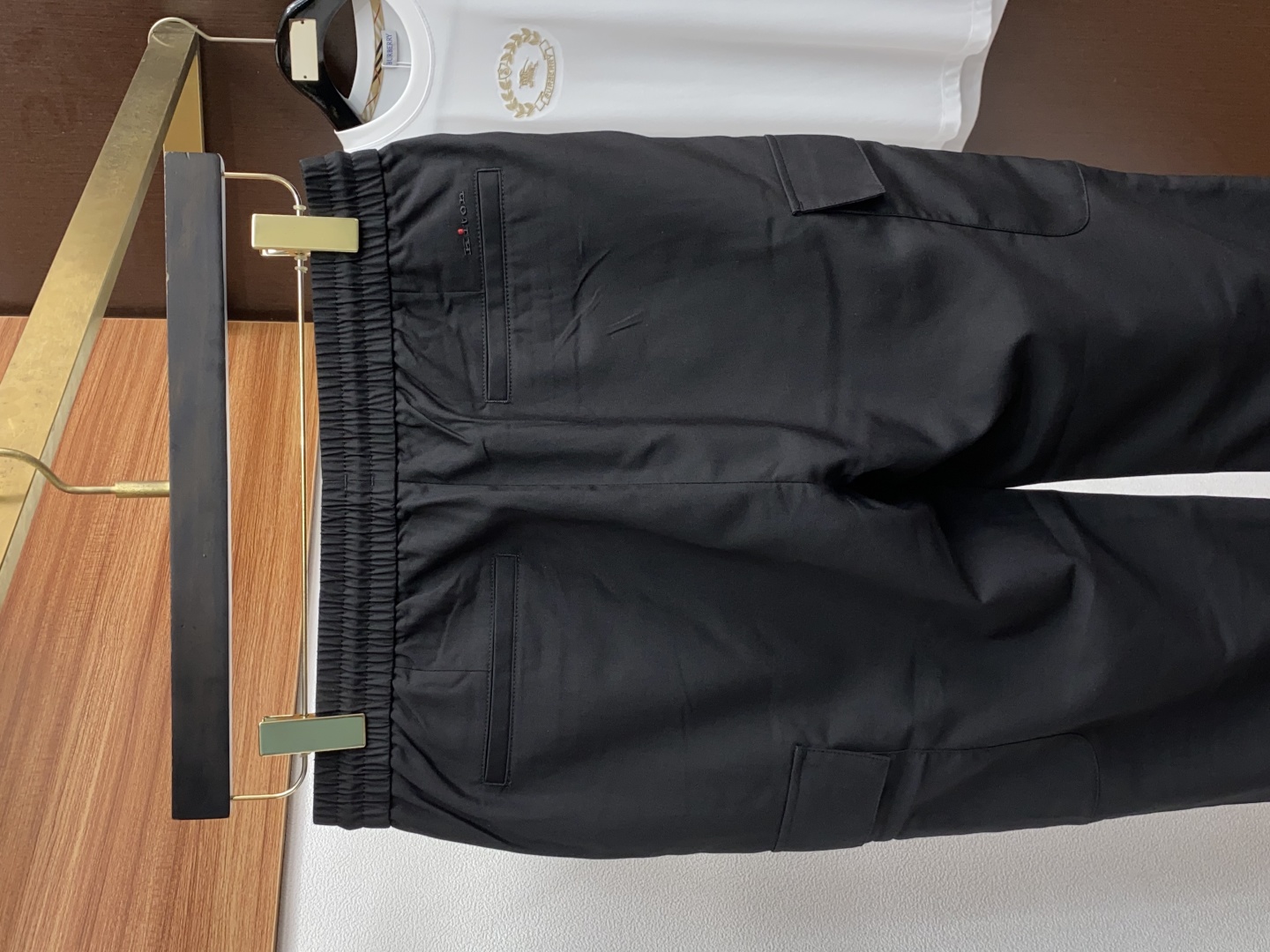 kiton 2025SS早秋 新品 原单男士休闲裤 每季必出的类型，无需质疑的热卖王牌单品，符合四季最佳