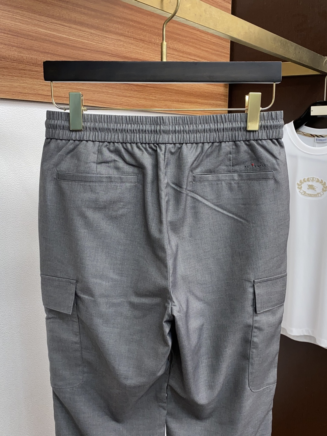 kiton 2025SS早秋 新品 原单男士休闲裤 每季必出的类型，无需质疑的热卖王牌单品，符合四季最佳