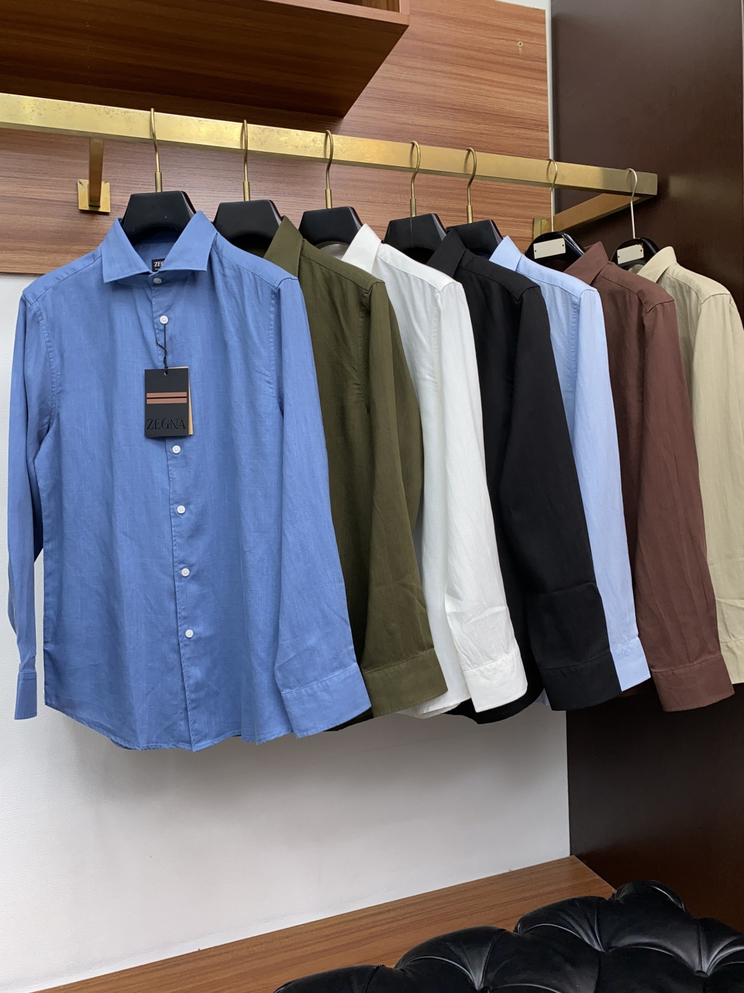 杰尼亚 2025专柜最新款麻料长袖衬衣，贸易公司渠道稀出，领先官网发售！经典休闲衬衫搭配独特的法式领设计