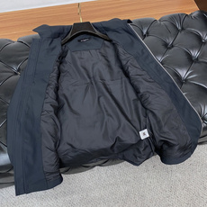 kiton 25ss最新品 经典双面夹克外套,设计帅气有型!百搭必备单品,时尚潮牌, 轻松营造酷帅氛围感 kiton 25ss最新品 经典双面夹克外套,设计帅气有型!百搭必备单品,时尚潮牌, 轻松营造酷帅氛围感