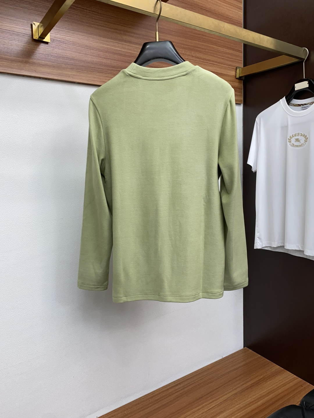 杰尼亚 2025秋冬专柜新款 时尚休闲打底衫长袖T恤，精选进口高密度膨体暖姜天丝德绒系列膨体蓄暖，糯感新