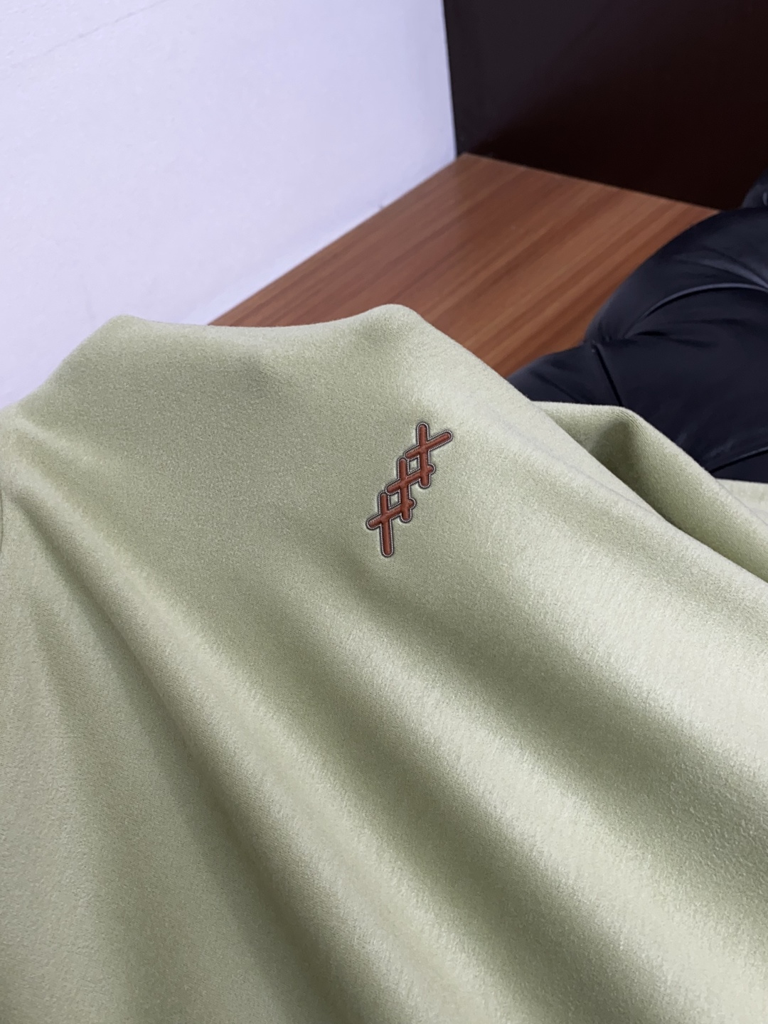 杰尼亚 2025秋冬专柜新款 时尚休闲打底衫长袖T恤，精选进口高密度膨体暖姜天丝德绒系列膨体蓄暖，糯感新