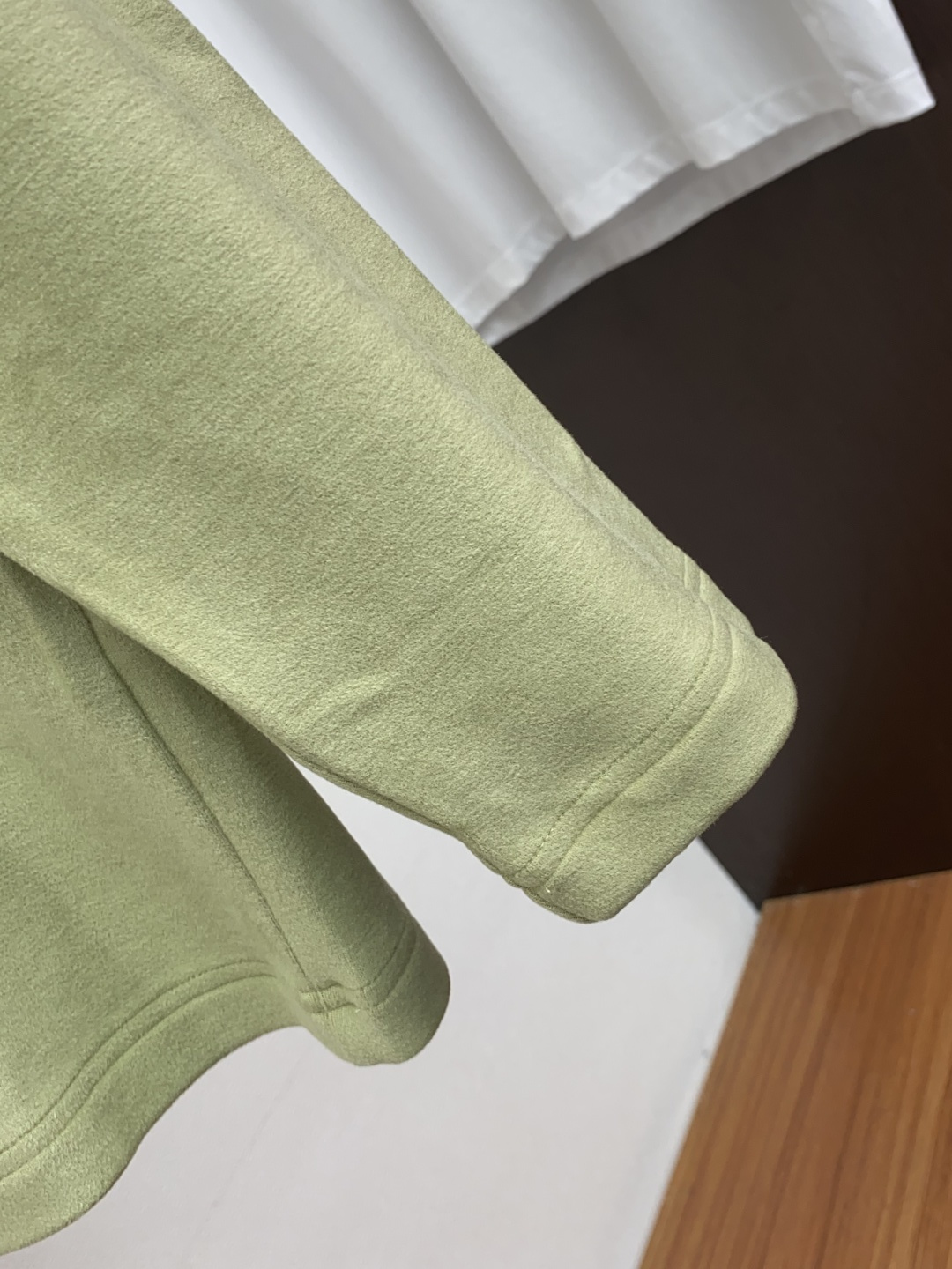 杰尼亚 2025秋冬专柜新款 时尚休闲打底衫长袖T恤，精选进口高密度膨体暖姜天丝德绒系列膨体蓄暖，糯感新