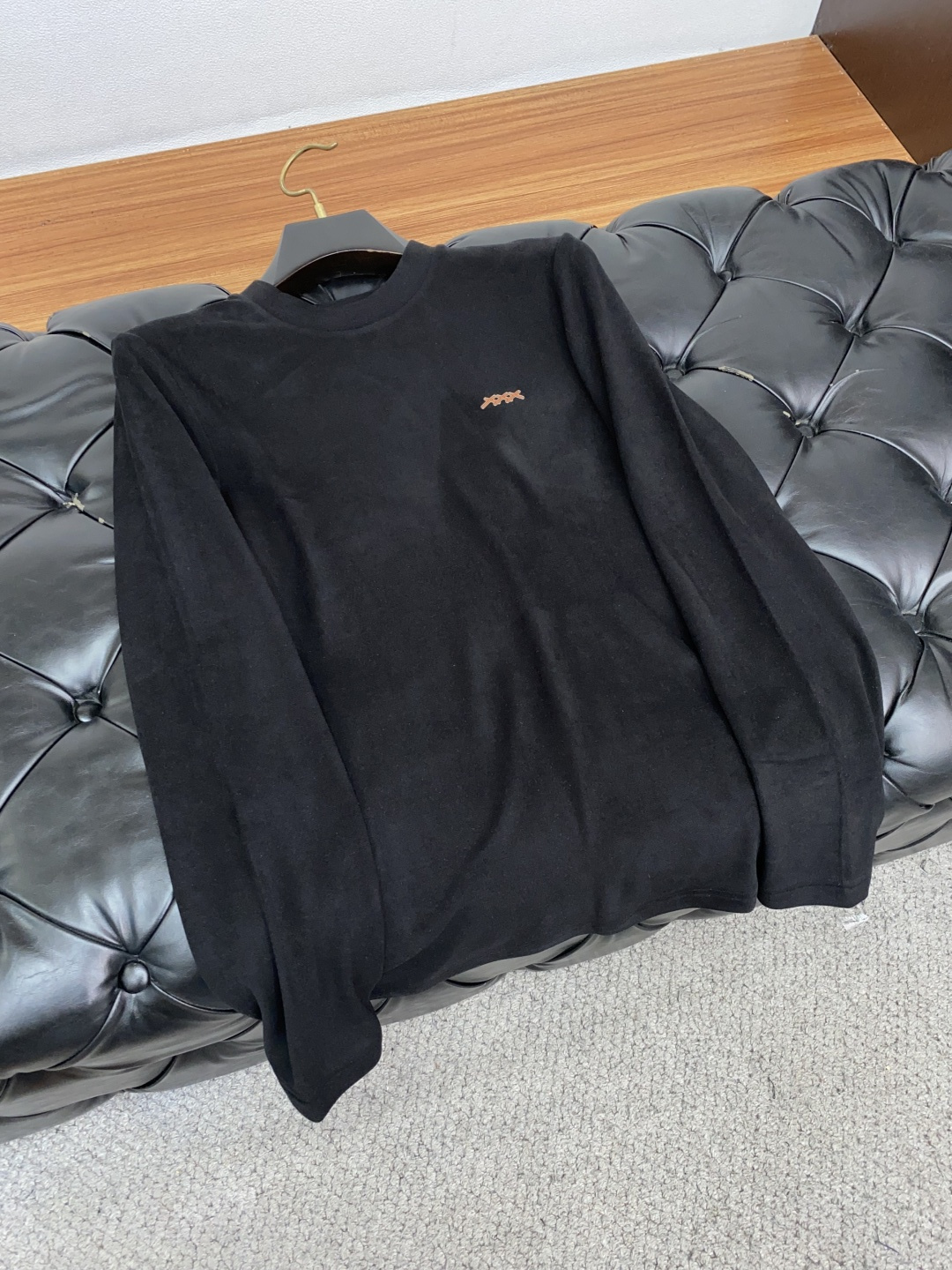 杰尼亚 2025秋冬专柜新款 时尚休闲打底衫长袖T恤，精选进口高密度膨体暖姜天丝德绒系列膨体蓄暖，糯感新