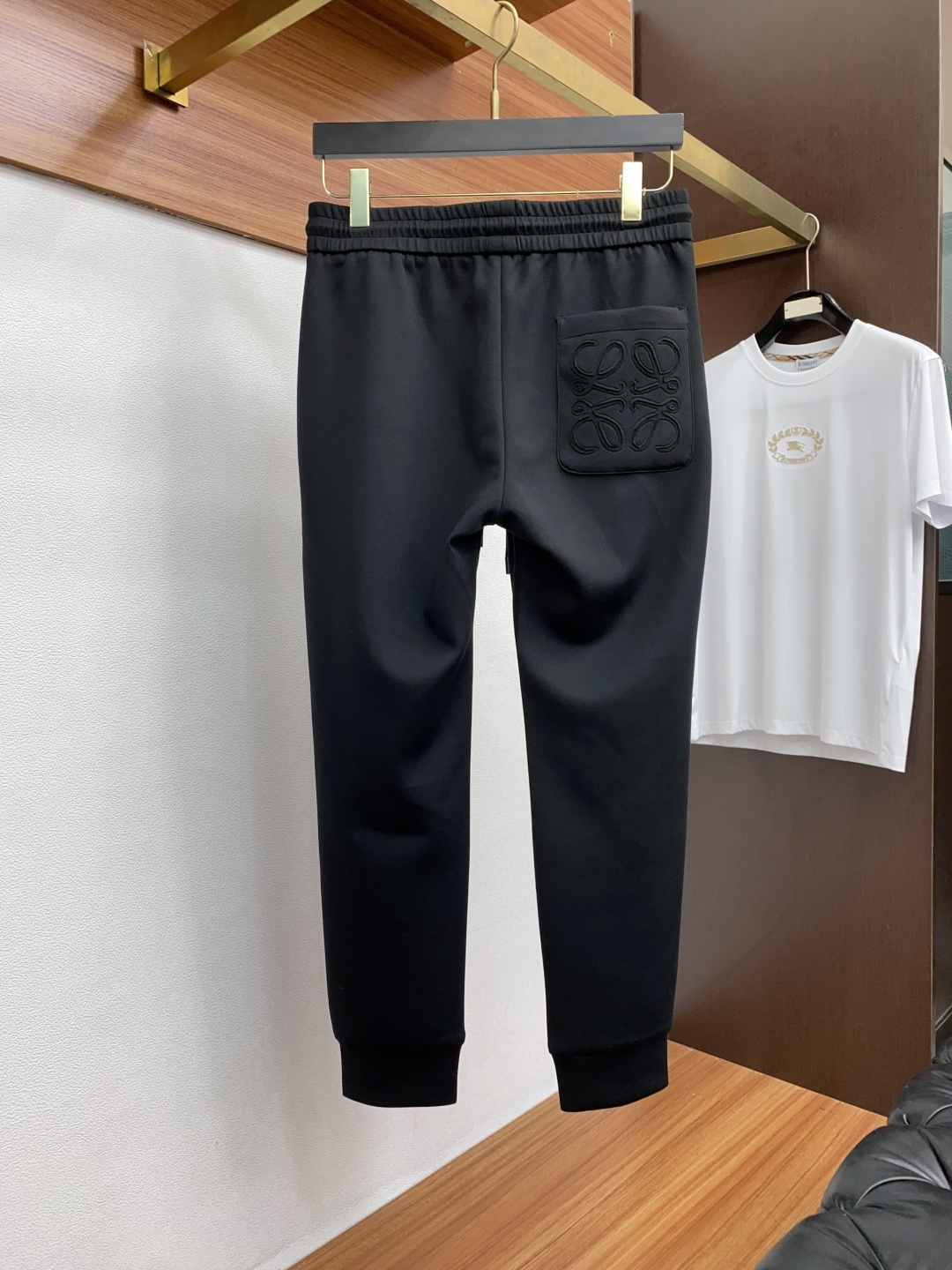 罗意威  2025SS早秋冬新品 加厚纯棉面料男士运动休闲裤 每季必出的类型，无需质疑的热卖王牌单品，符