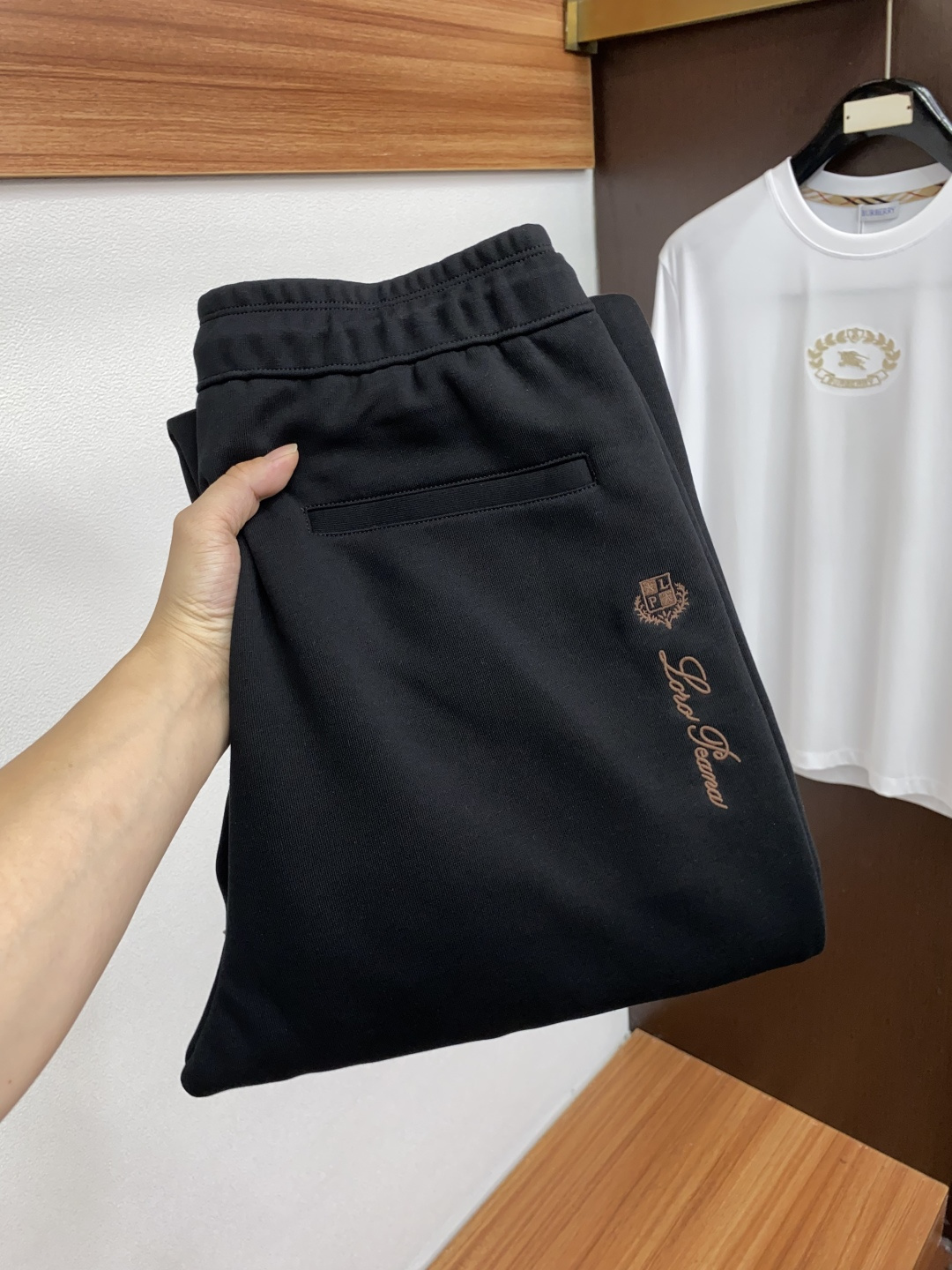 lP🆕 诺悠翩雅 2025SS早秋冬新品 加厚纯棉面料男士运动休闲裤 每季必出的类型，无需质疑的热卖王牌
