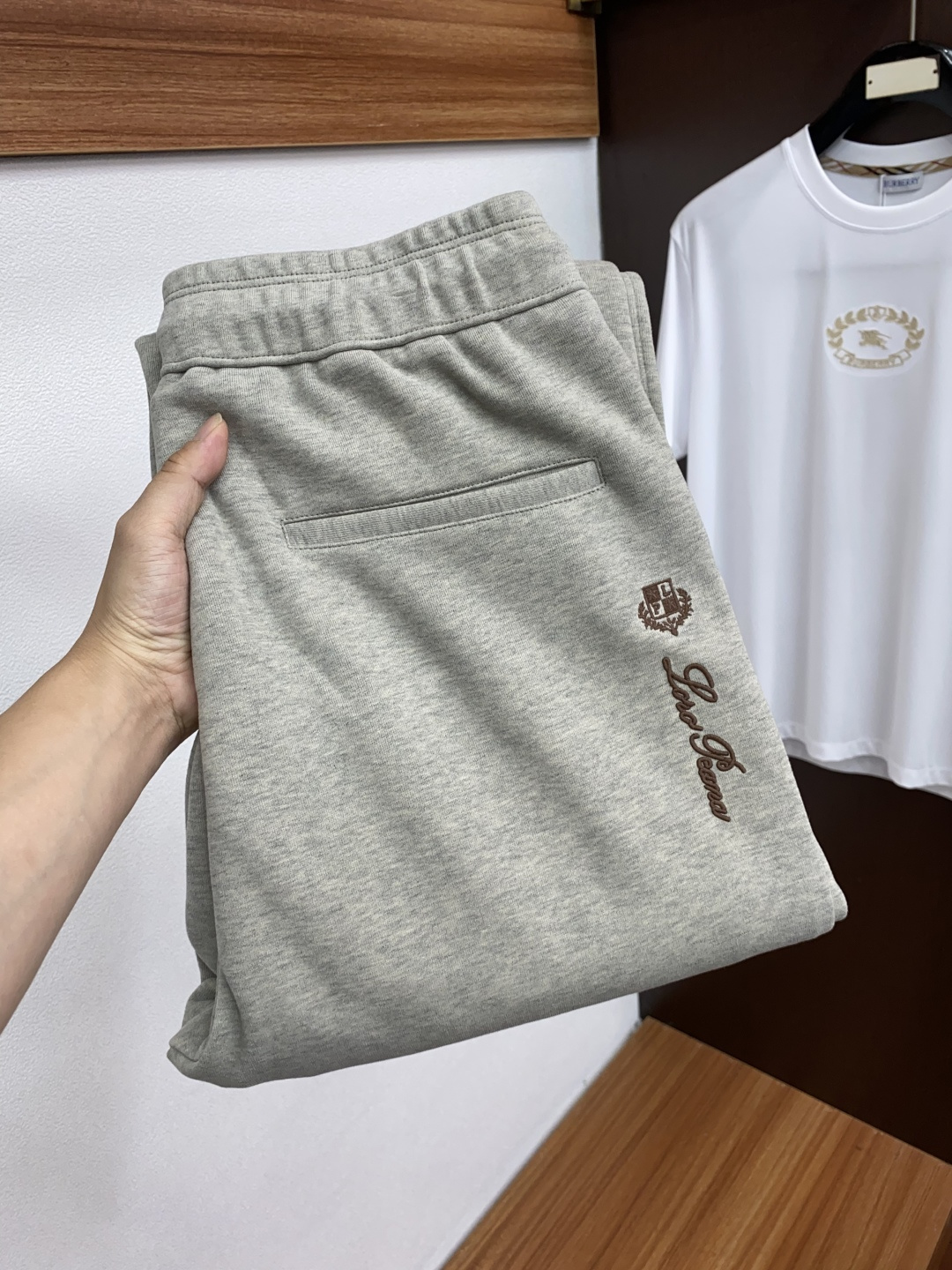 lP🆕 诺悠翩雅 2025SS早秋冬新品 加厚纯棉面料男士运动休闲裤 每季必出的类型，无需质疑的热卖王牌