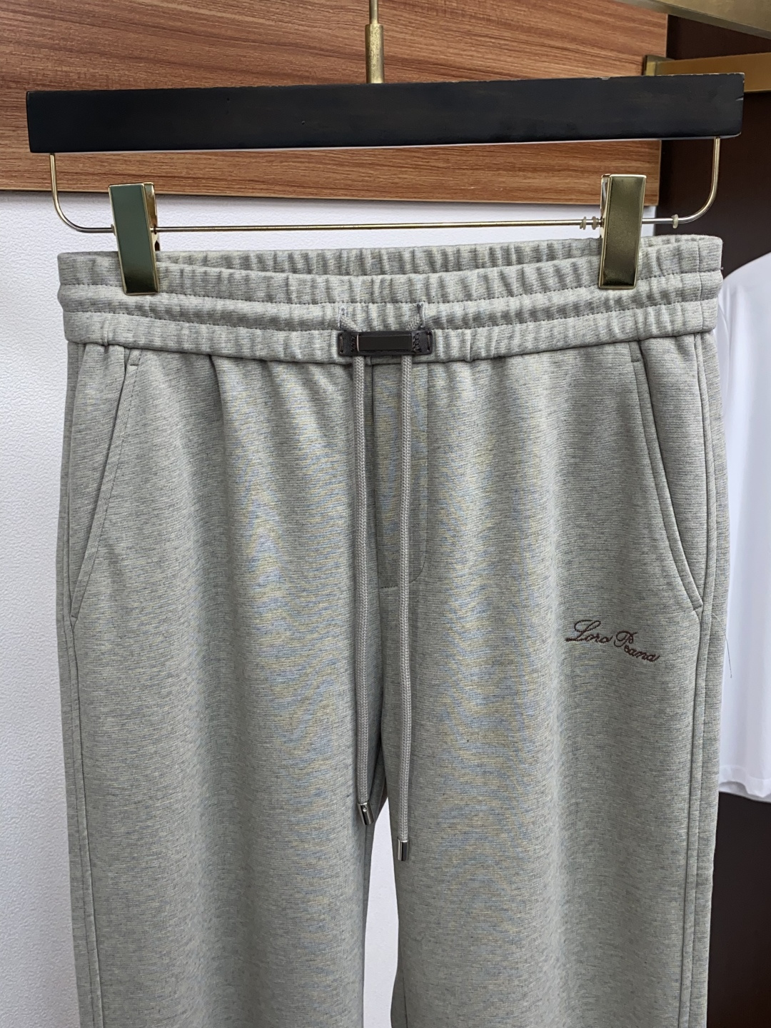 lP🆕 诺悠翩雅 2025SS早秋冬新品 加厚纯棉面料男士运动休闲裤 每季必出的类型，无需质疑的热卖王牌