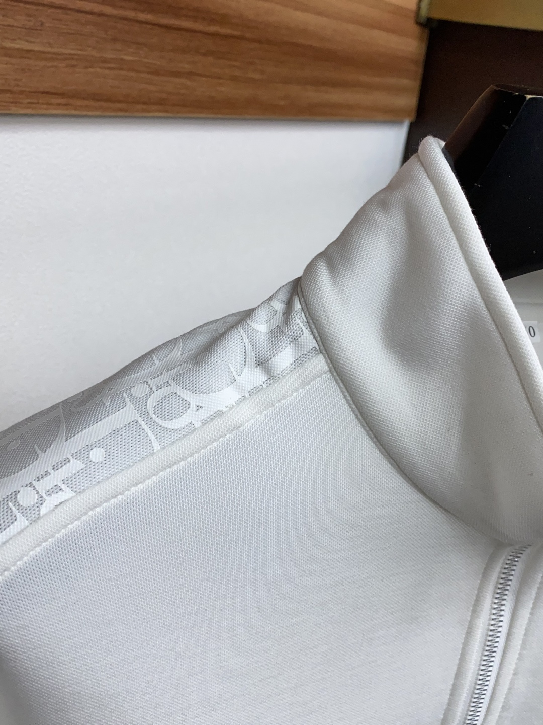 迪奥 25秋冬家族男士高端简约小立领半拉链加厚空气棉长袖 卫衣，香港洋行渠道货，纯正血统品质，25年秋冬