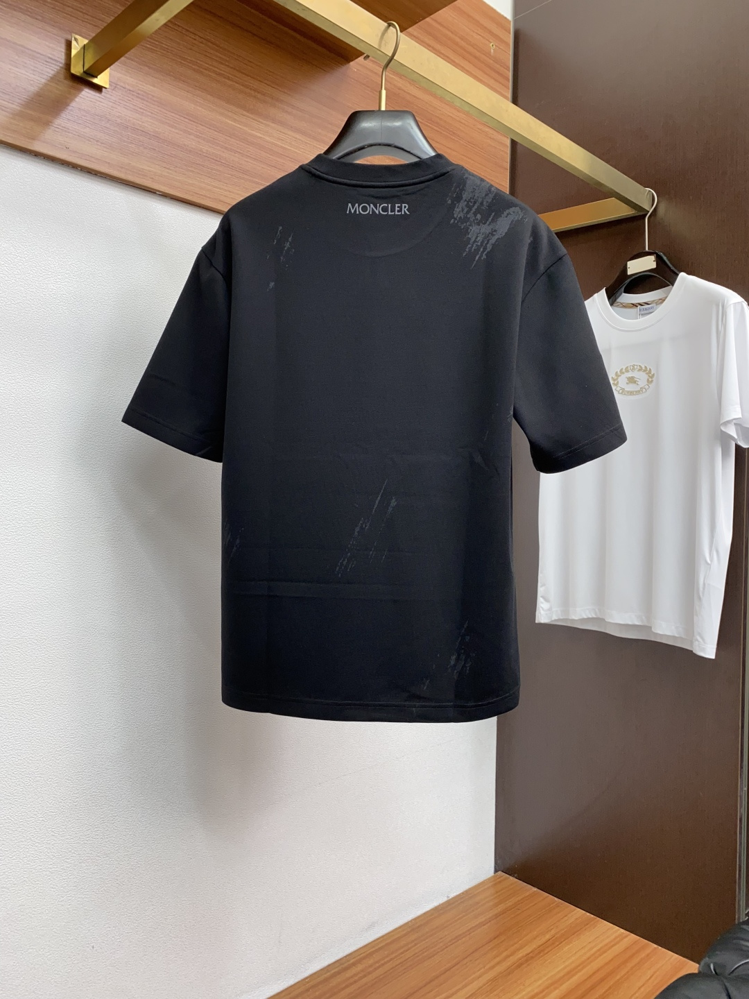 蒙口 25秋冬家族男士高端简约圆领加厚空气棉短袖 卫衣，香港洋行渠道货，纯正血统品质，25年秋冬 新款，