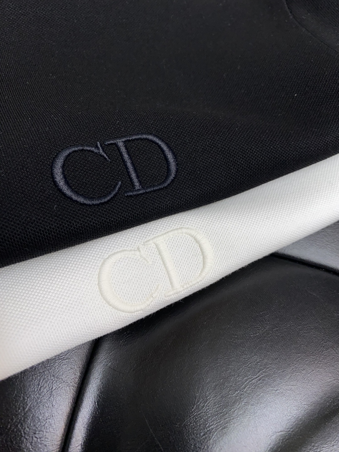 迪奥 25秋冬家族男士高端简约小立领半拉链加厚空气棉长袖 卫衣，香港洋行渠道货，纯正血统品质，25年秋冬