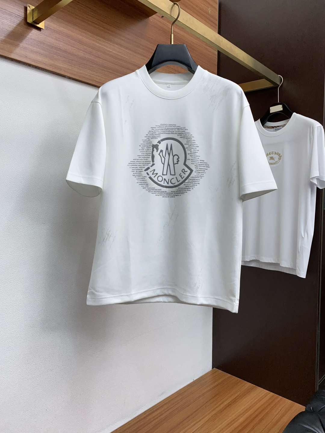 蒙口 25秋冬家族男士高端简约圆领加厚空气棉短袖 卫衣，香港洋行渠道货，纯正血统品质，25年秋冬 新款，