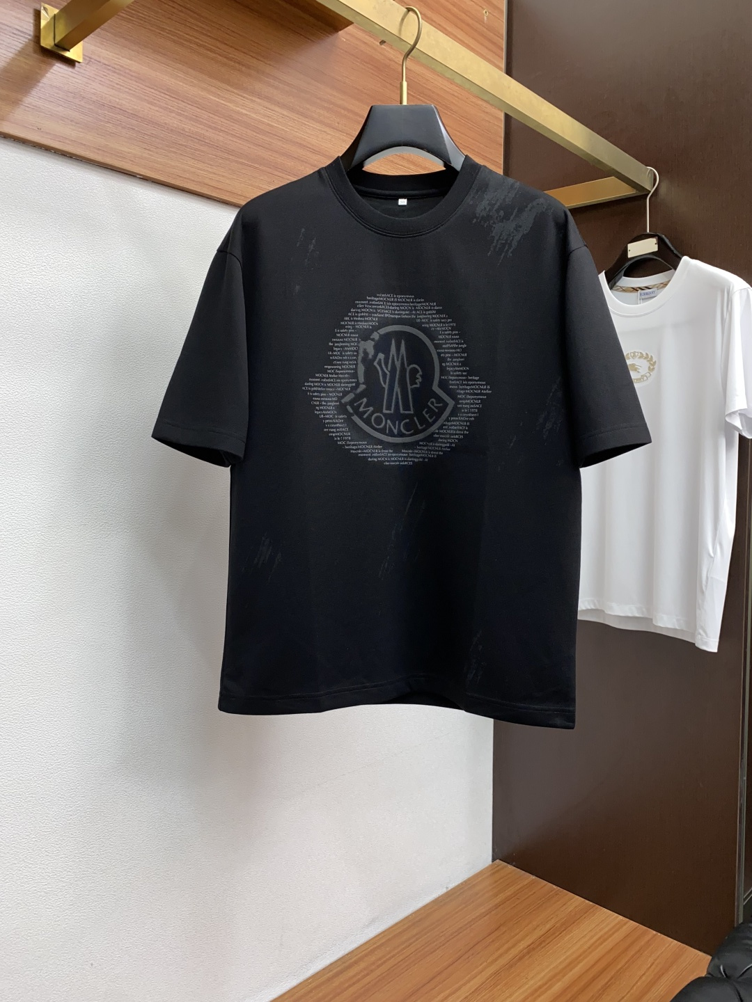 蒙口 25秋冬家族男士高端简约圆领加厚空气棉短袖 卫衣，香港洋行渠道货，纯正血统品质，25年秋冬 新款，