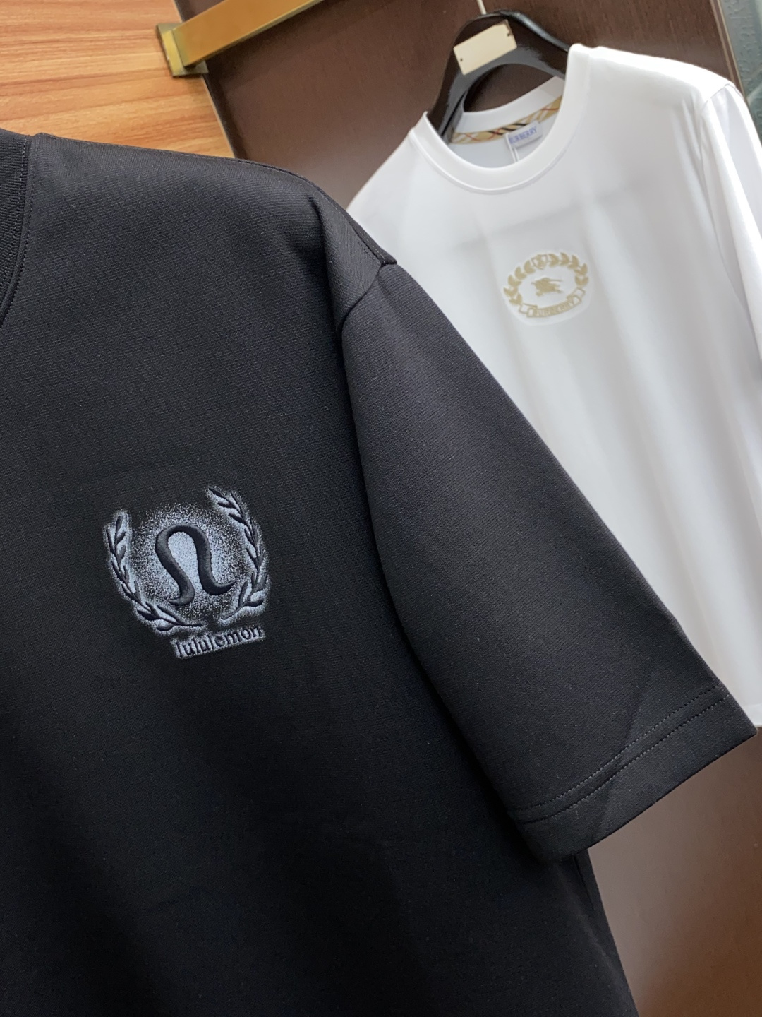 LULU 25秋冬家族男士高端简约圆领加厚空气棉短袖 卫衣，香港洋行渠道货，纯正血统品质，25年秋冬 新