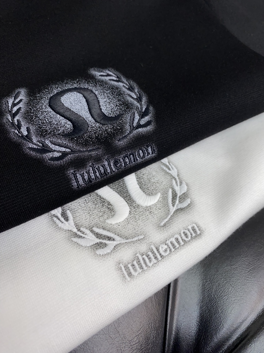 LULU 25秋冬家族男士高端简约圆领加厚空气棉短袖 卫衣，香港洋行渠道货，纯正血统品质，25年秋冬 新