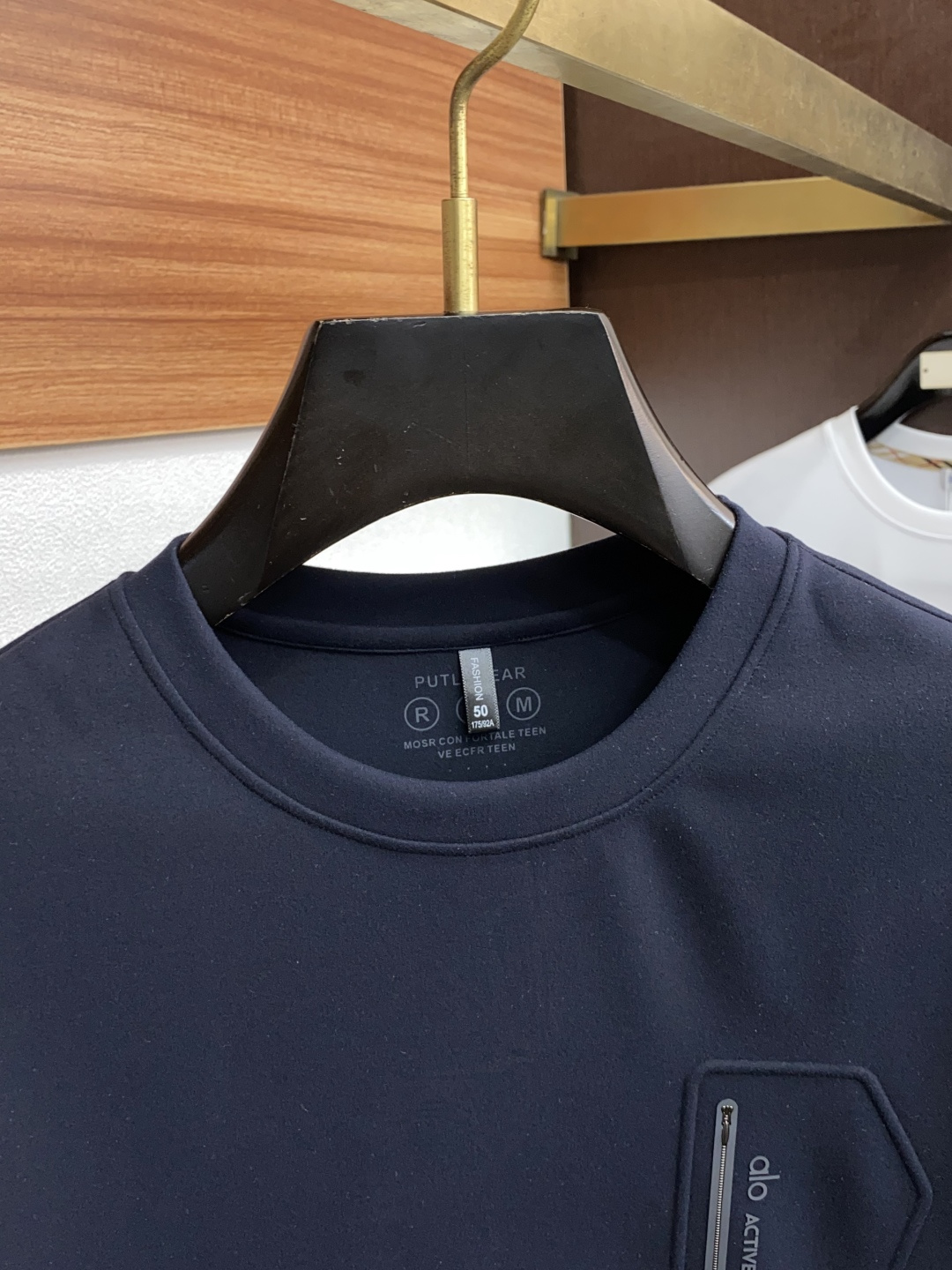 on 昂跑 家族男士高端简约圆领双面德绒短袖 卫衣，香港洋行渠道货，纯正血统品质，25年秋冬 新款，经典