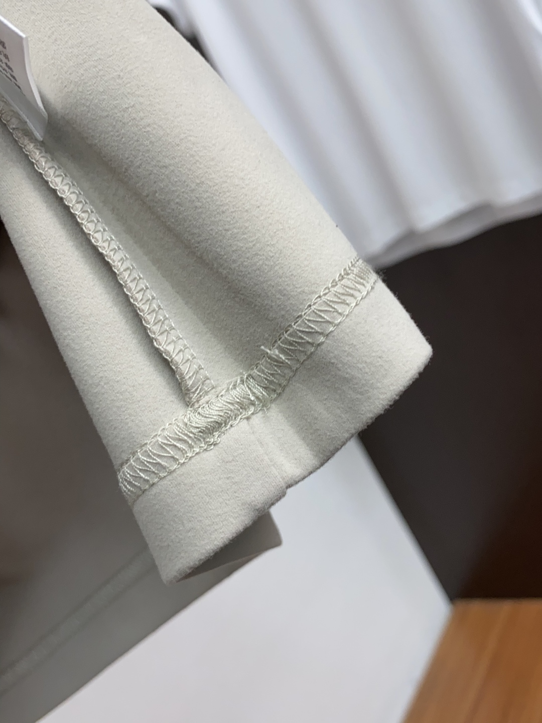 on 昂跑 家族男士高端简约圆领双面德绒短袖 卫衣，香港洋行渠道货，纯正血统品质，25年秋冬 新款，经典